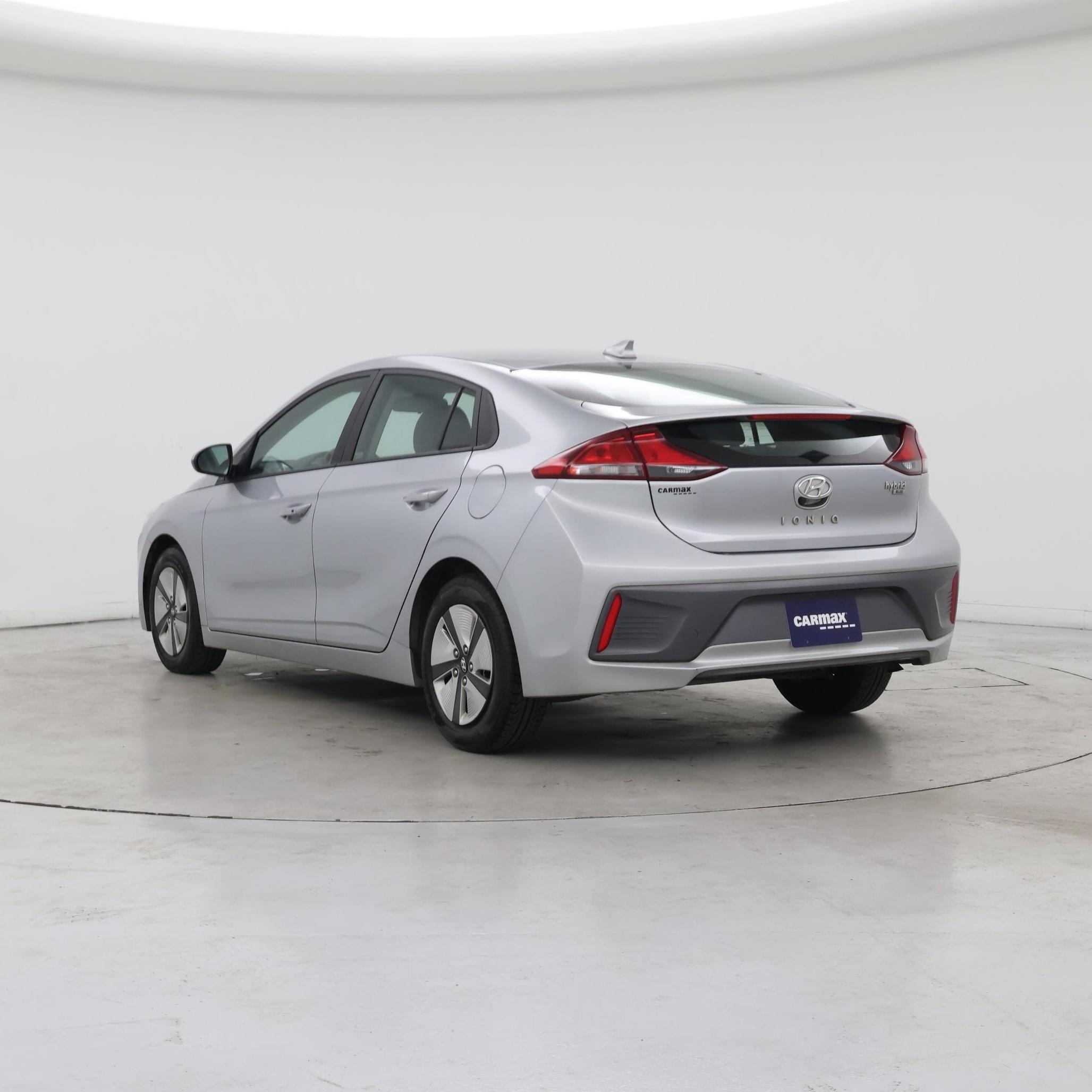 Thumbnail: 2022 Hyundai Ioniq - 2