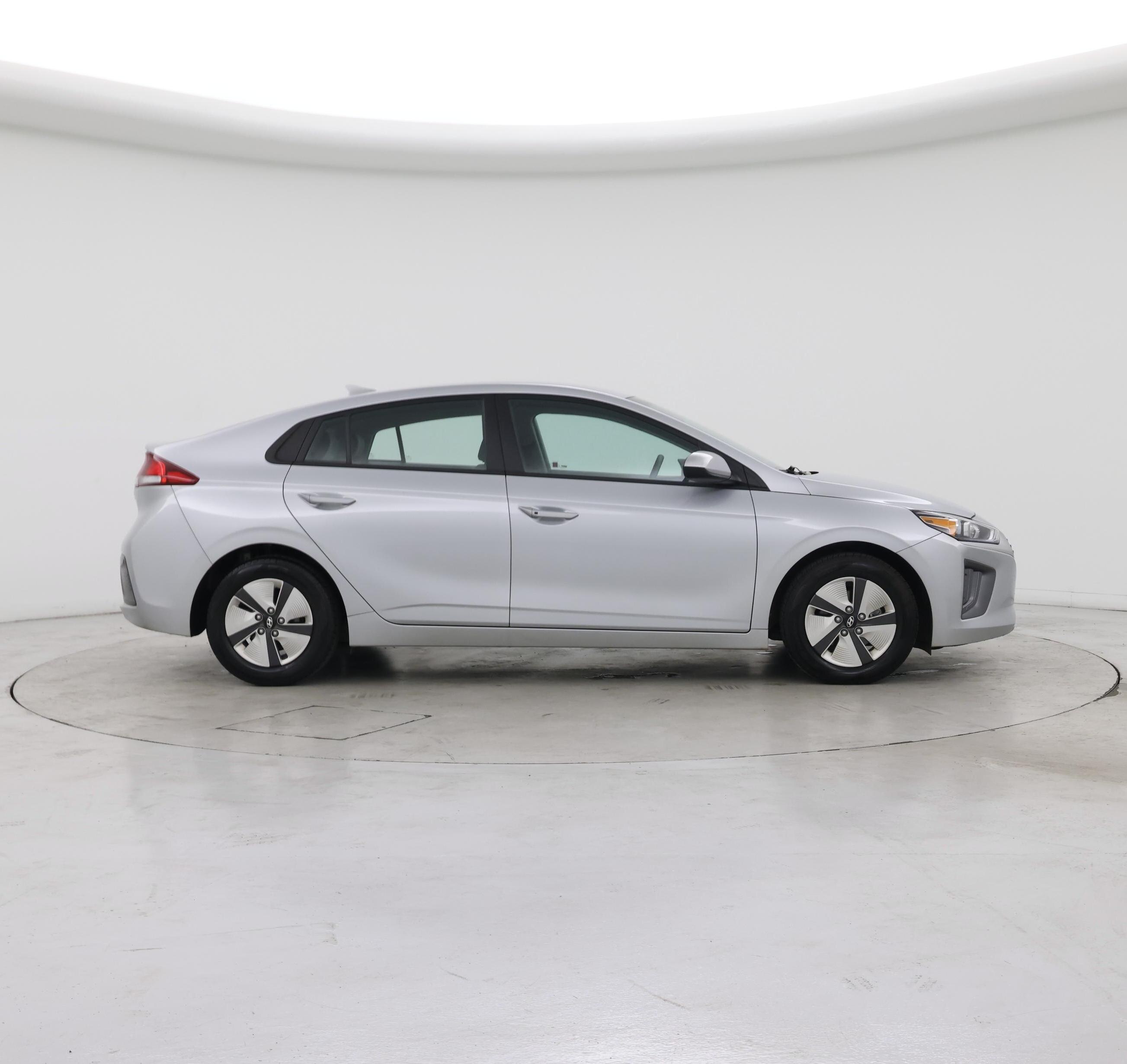 Thumbnail: 2022 Hyundai Ioniq - 7