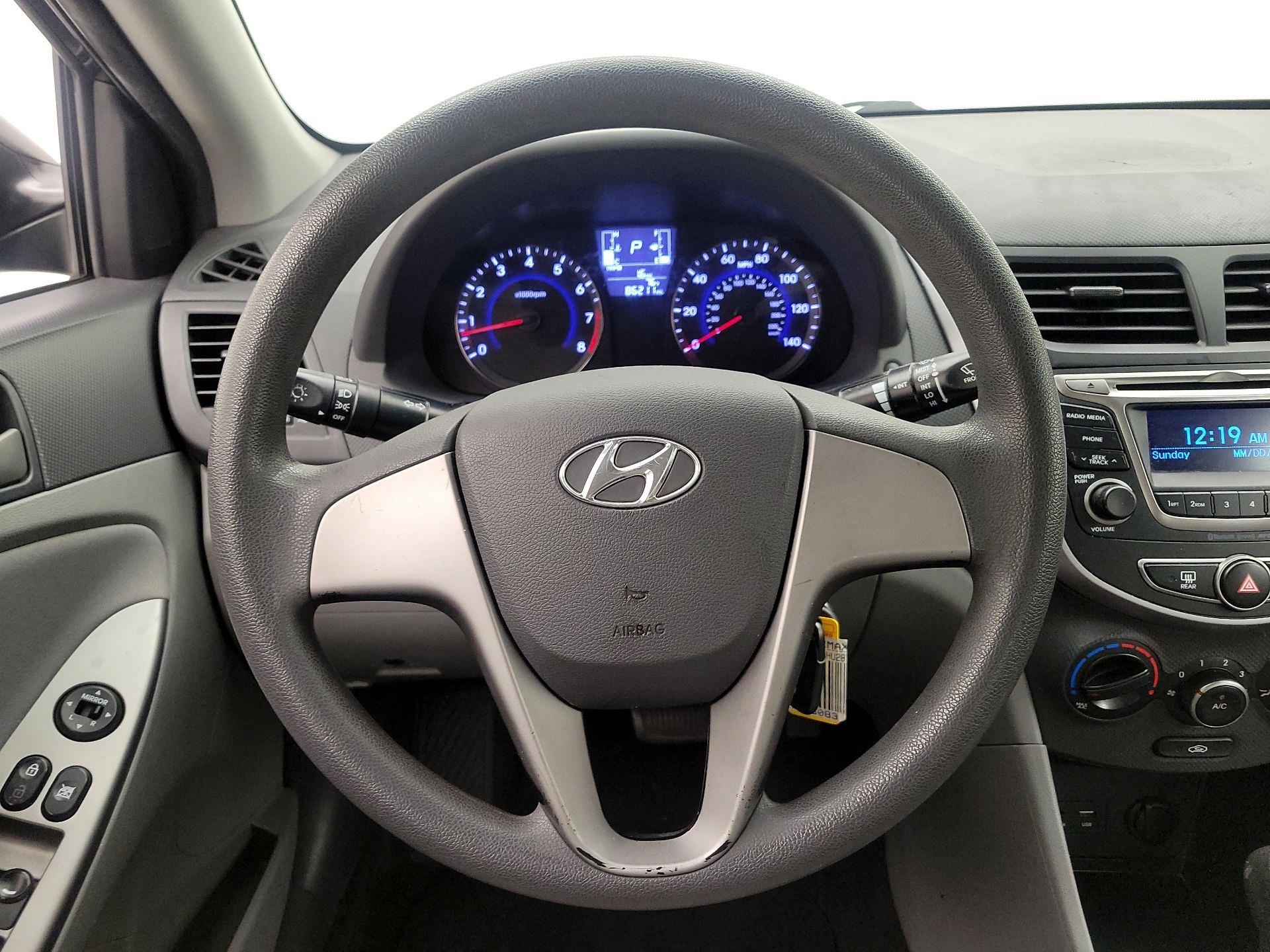 Thumbnail: 2017 Hyundai Accent - 10
