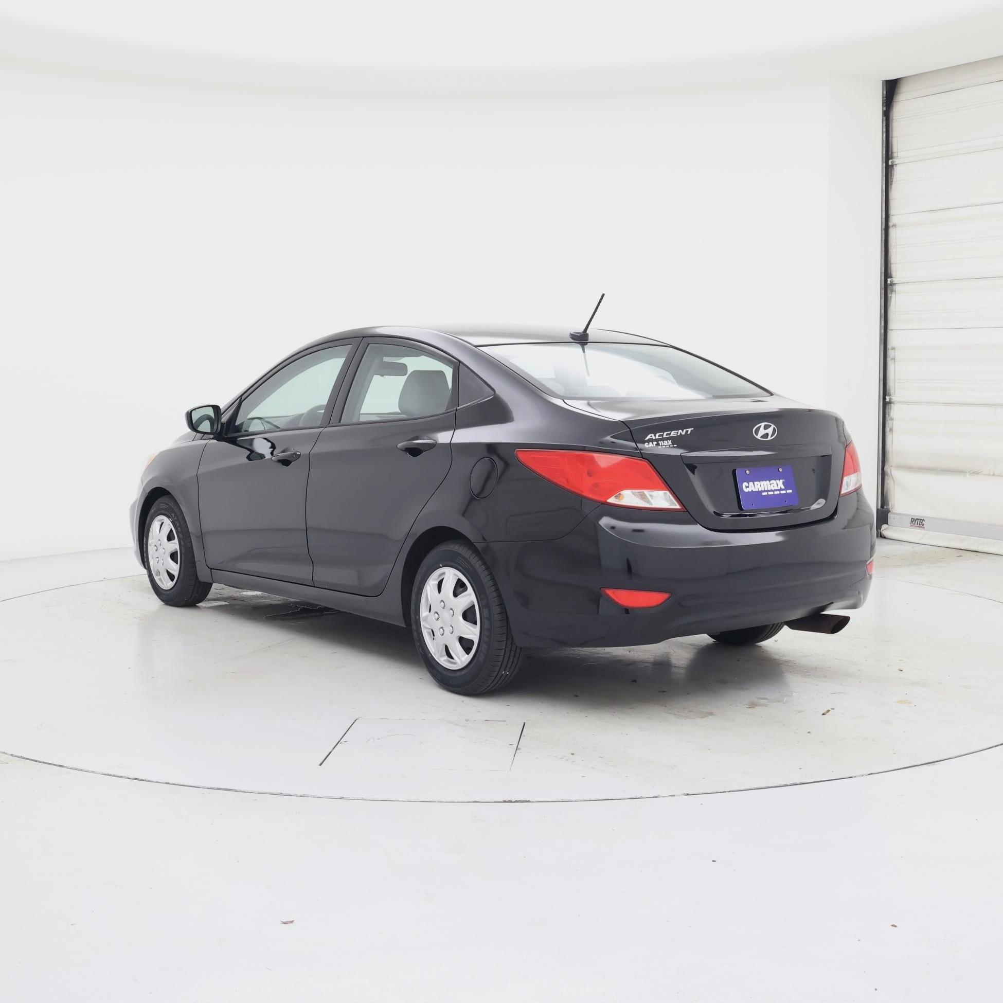 Thumbnail: 2017 Hyundai Accent - 2