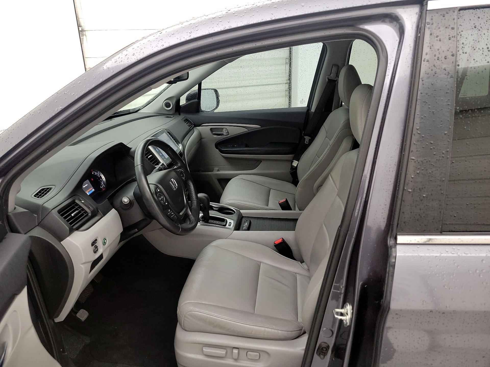 Thumbnail: 2016 Honda Pilot - 11