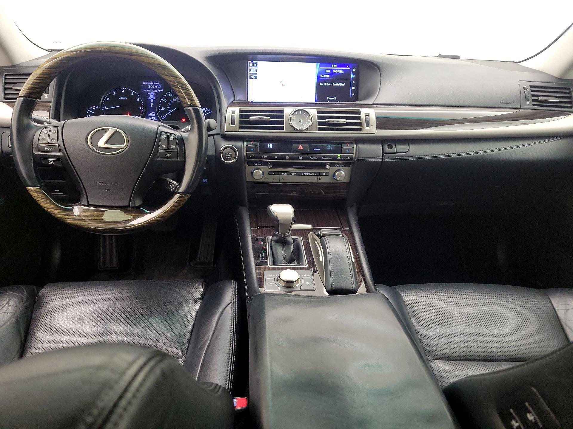 Thumbnail: 2016 Lexus LS - 9