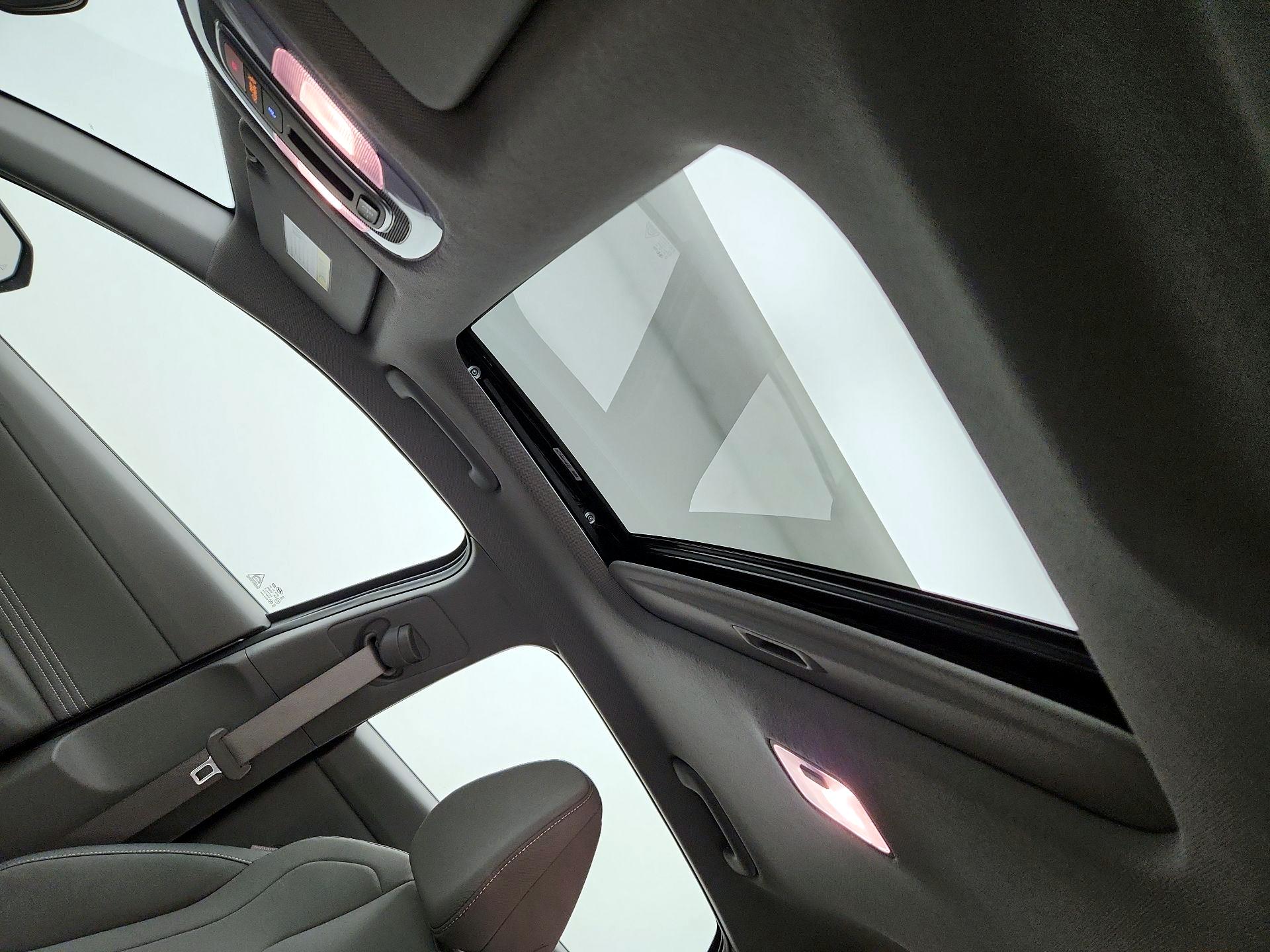 Thumbnail: 2024 Hyundai Elantra - 20