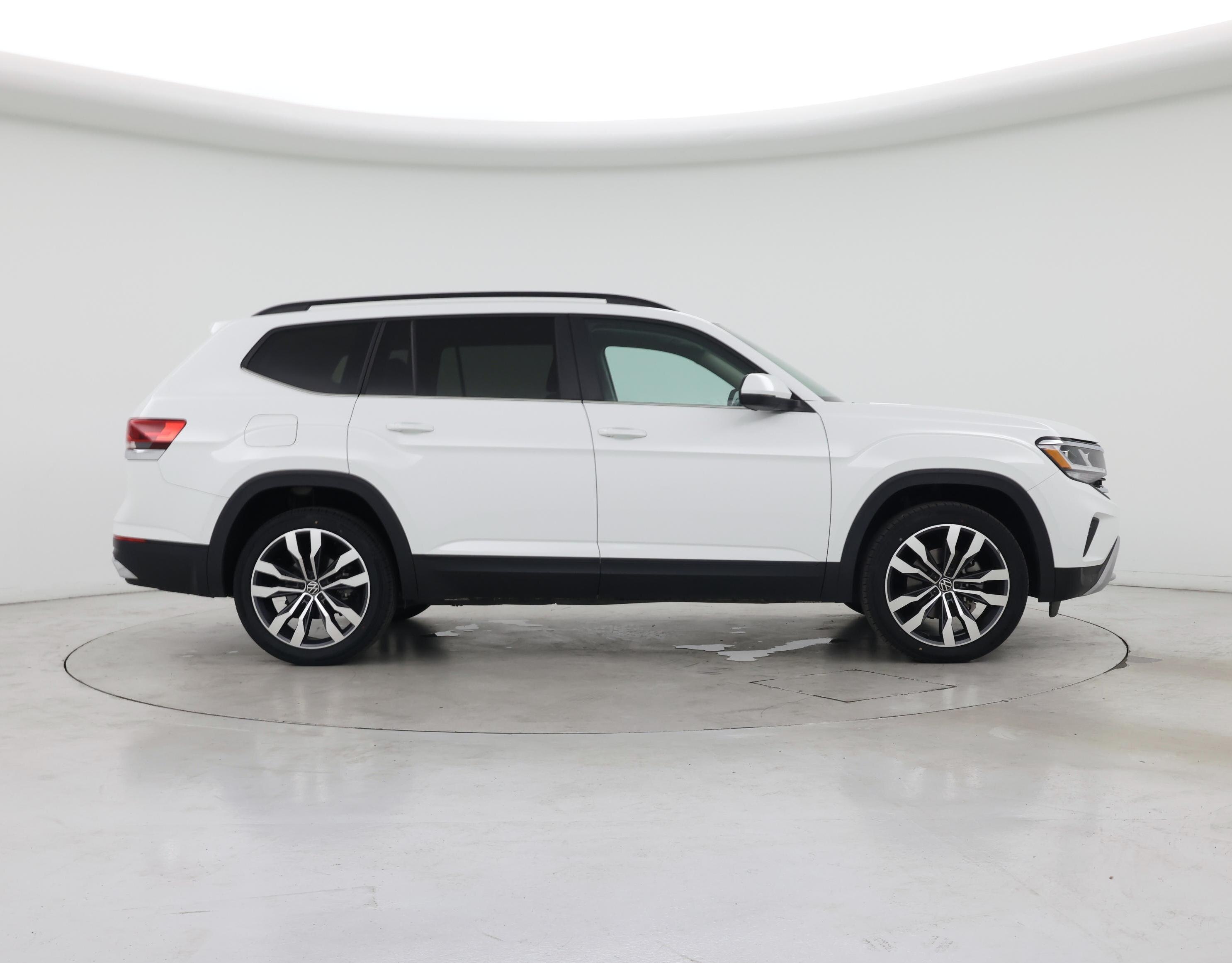 Thumbnail: 2022 Volkswagen Atlas - 7