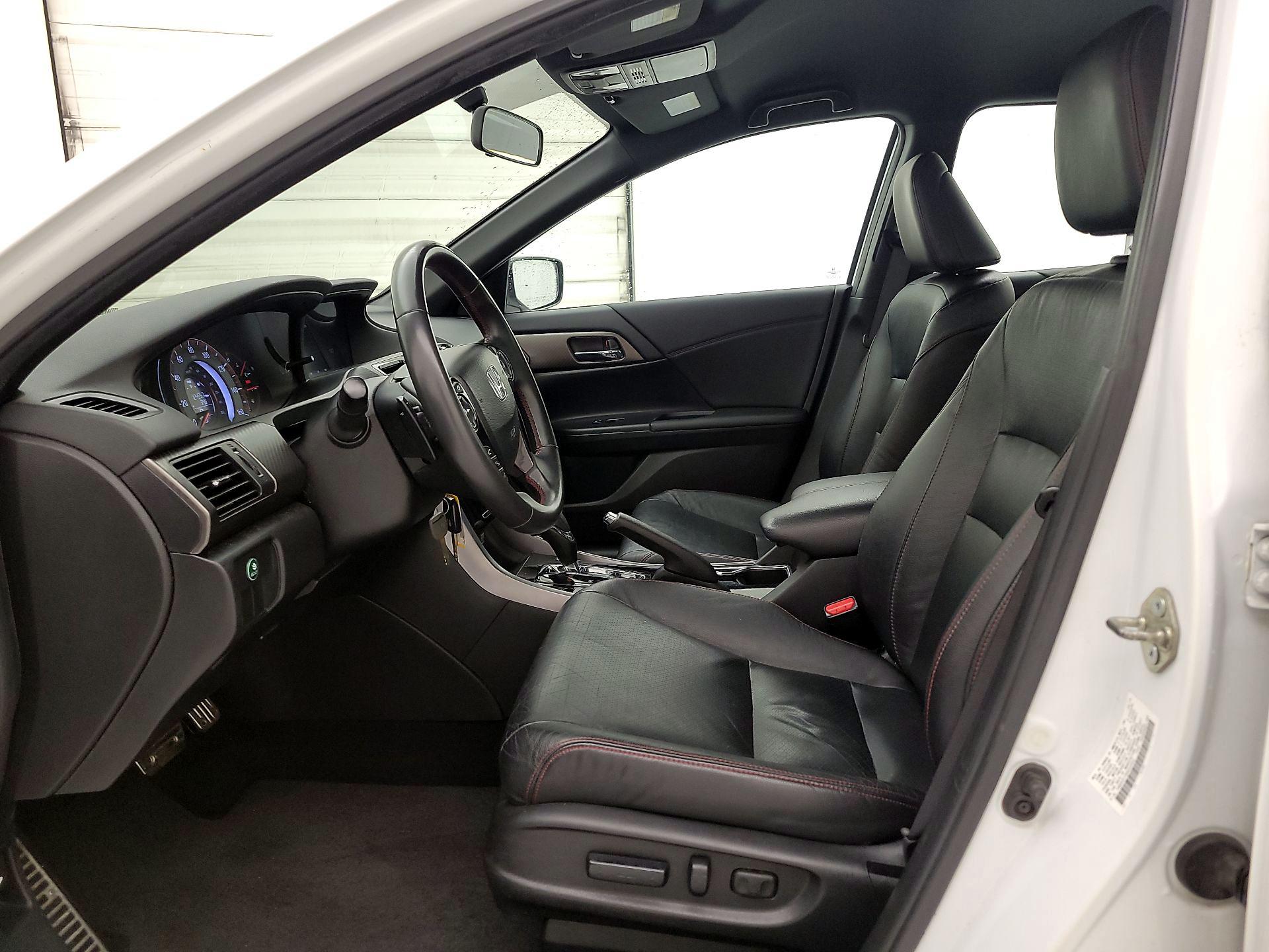 Thumbnail: 2017 Honda Accord - 11