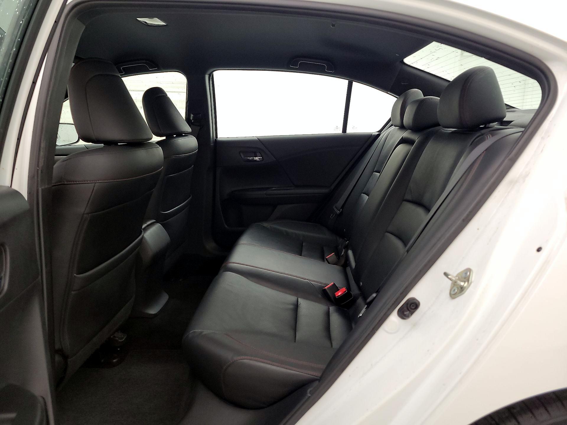 Thumbnail: 2017 Honda Accord - 19