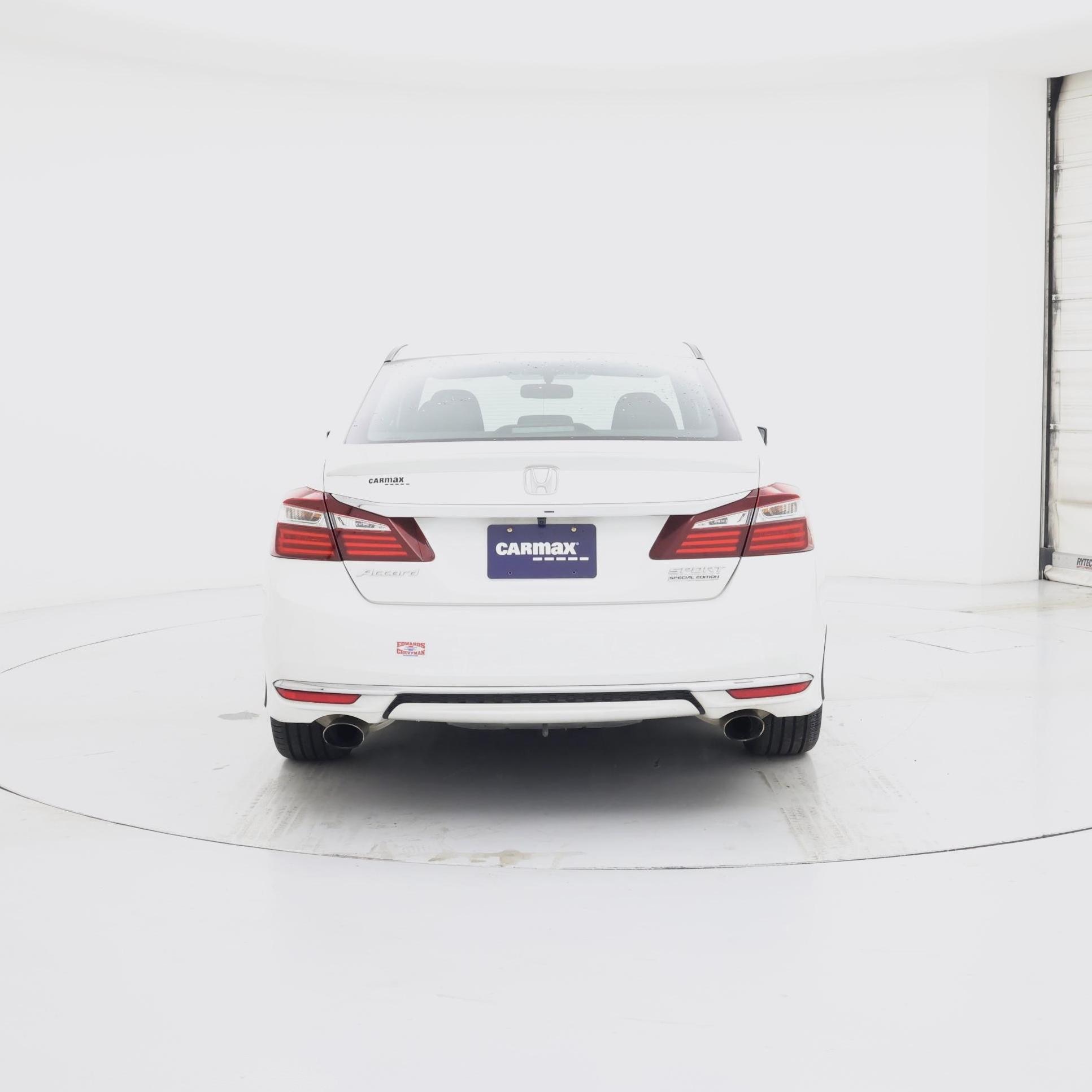 Thumbnail: 2017 Honda Accord - 6