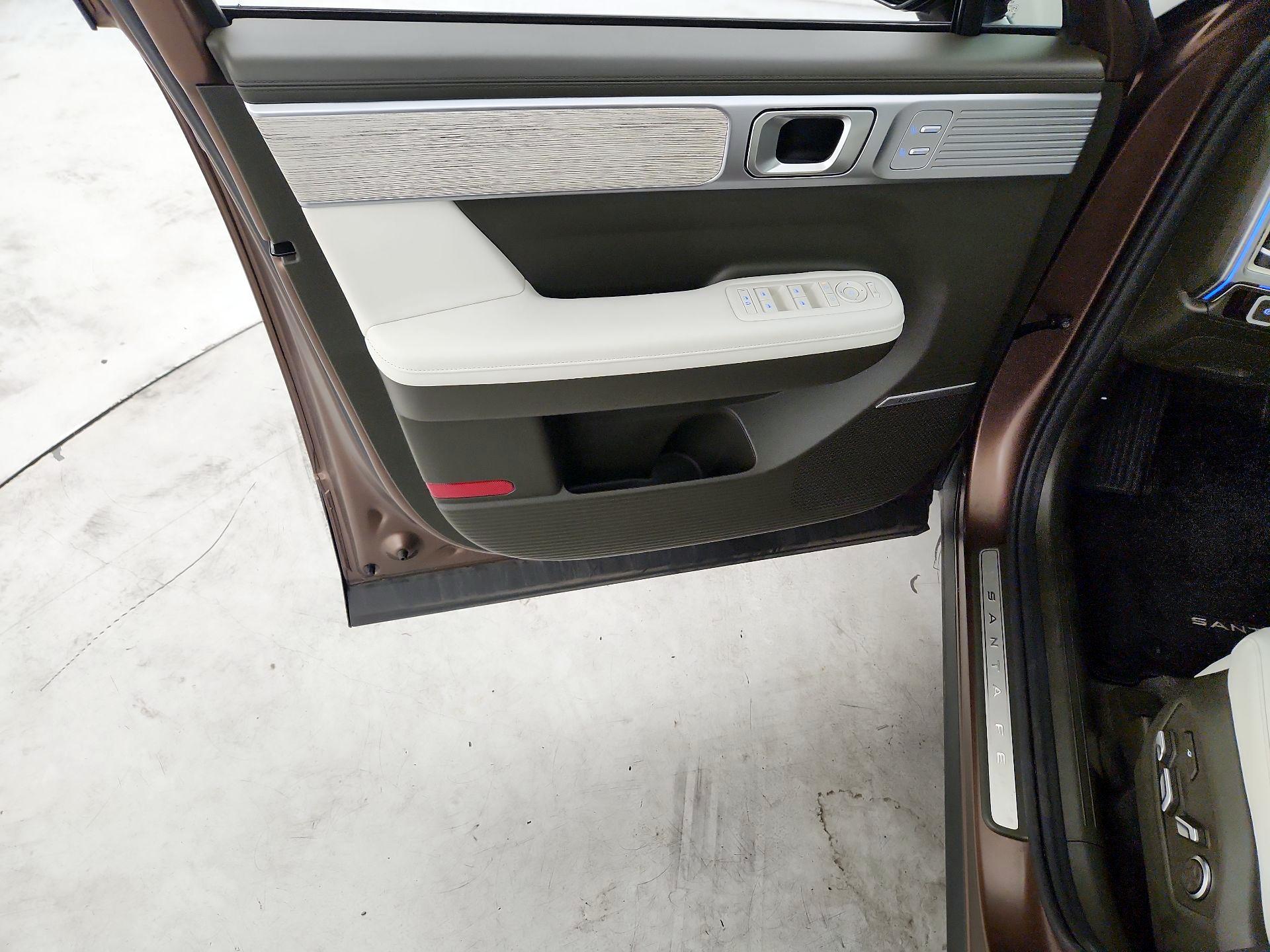 Thumbnail: 2025 Hyundai Santa Fe - 12