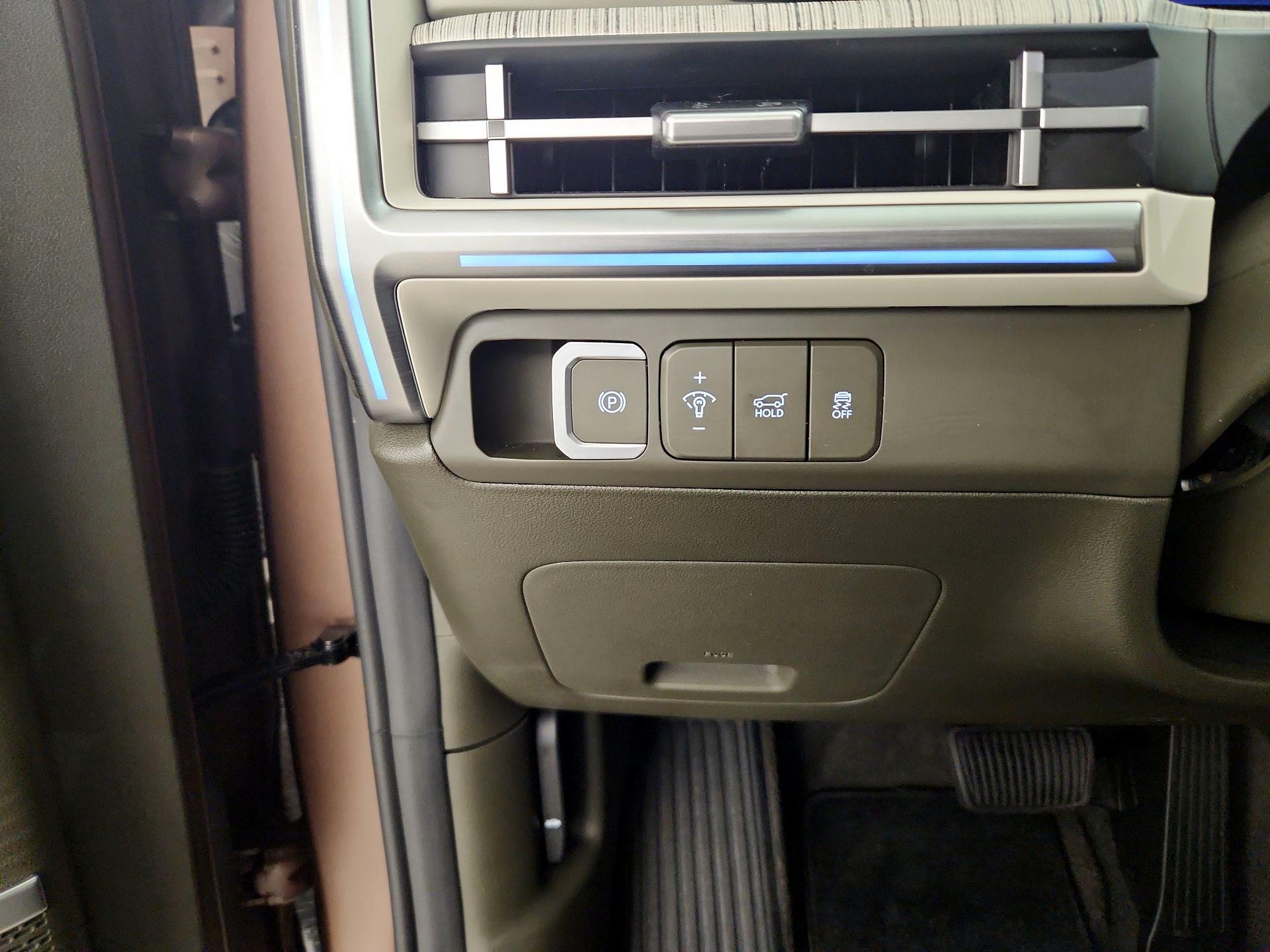 Thumbnail: 2025 Hyundai Santa Fe - 13