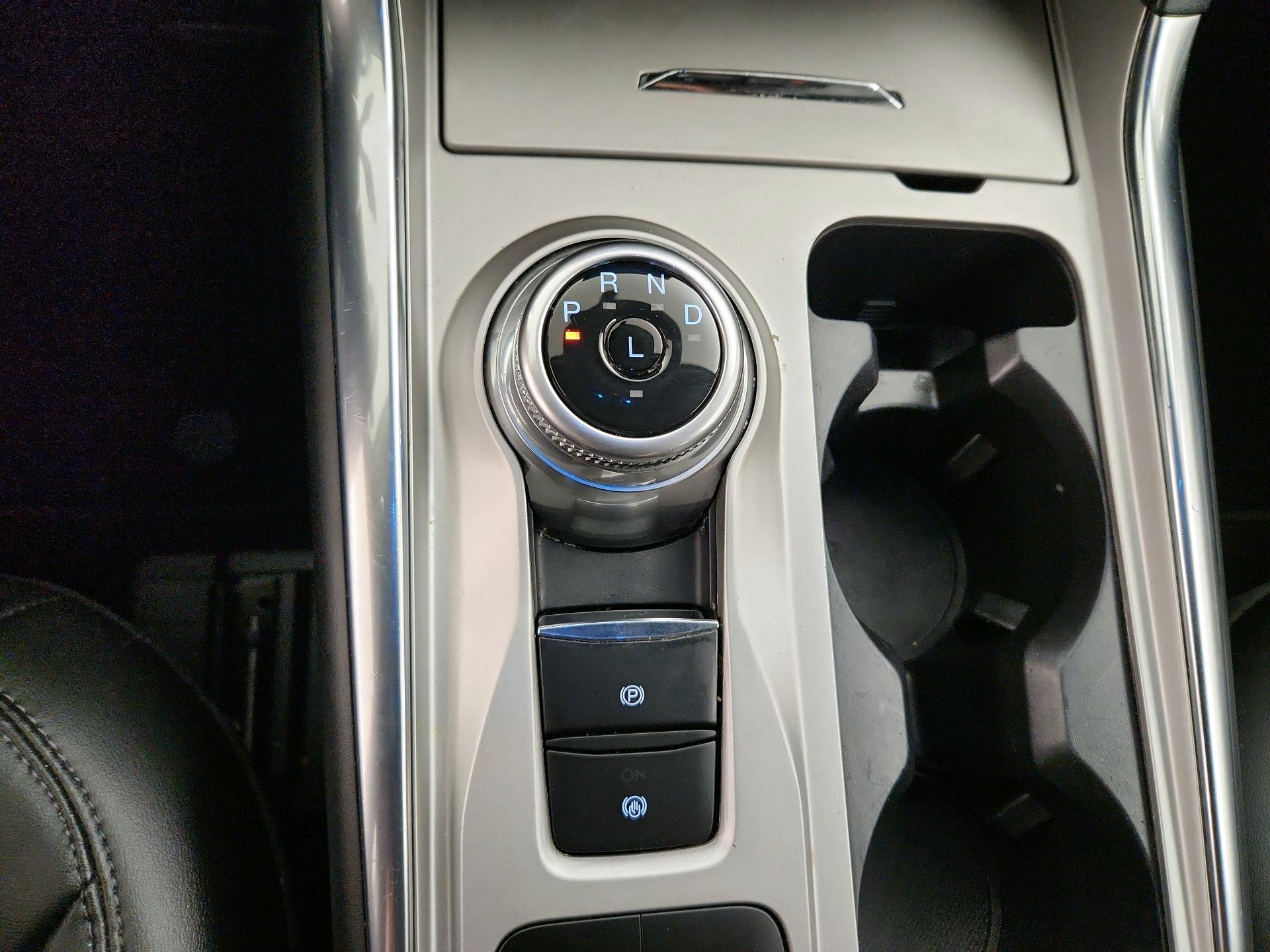 Thumbnail: 2023 Ford Explorer - 18