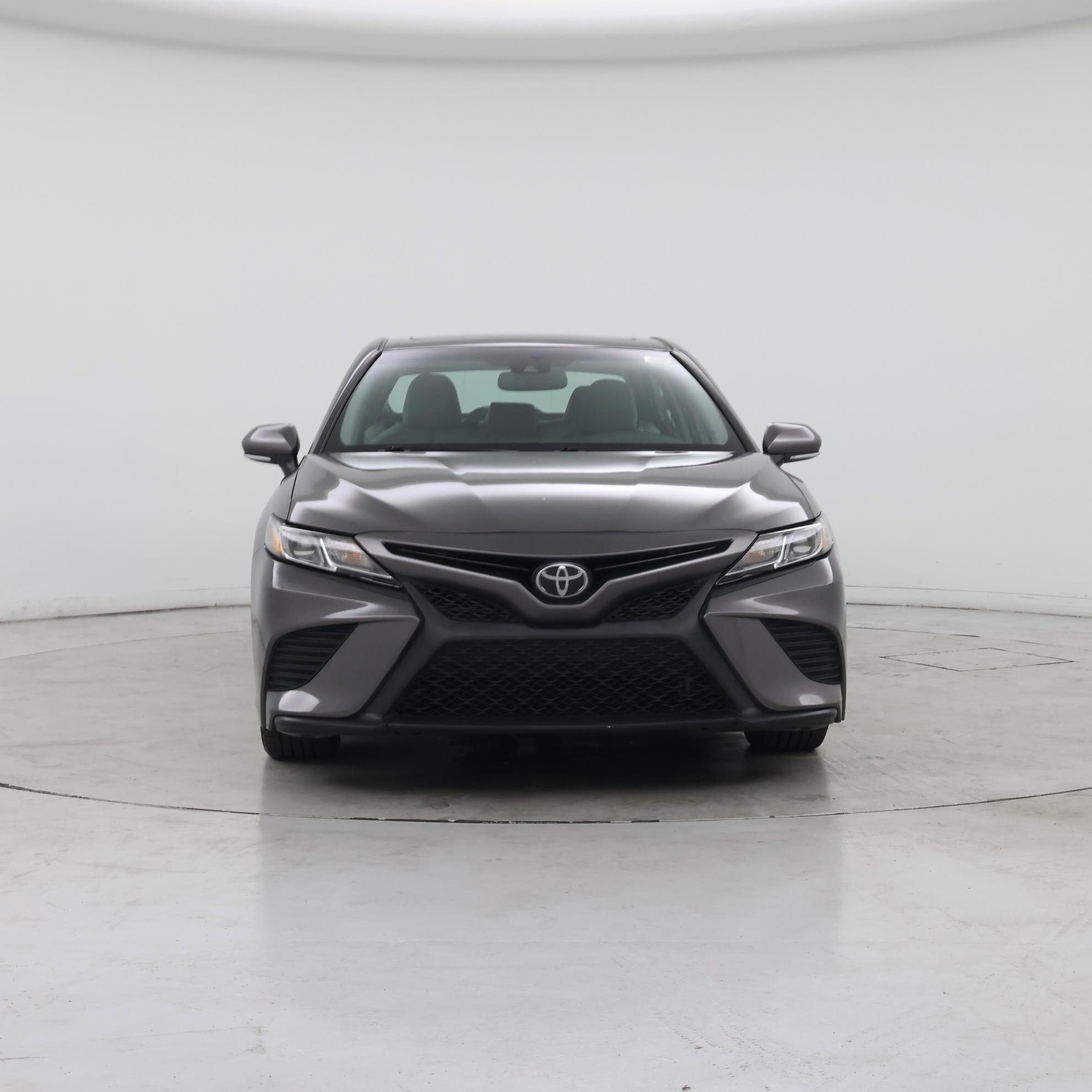 Thumbnail: 2018 Toyota Camry - 5