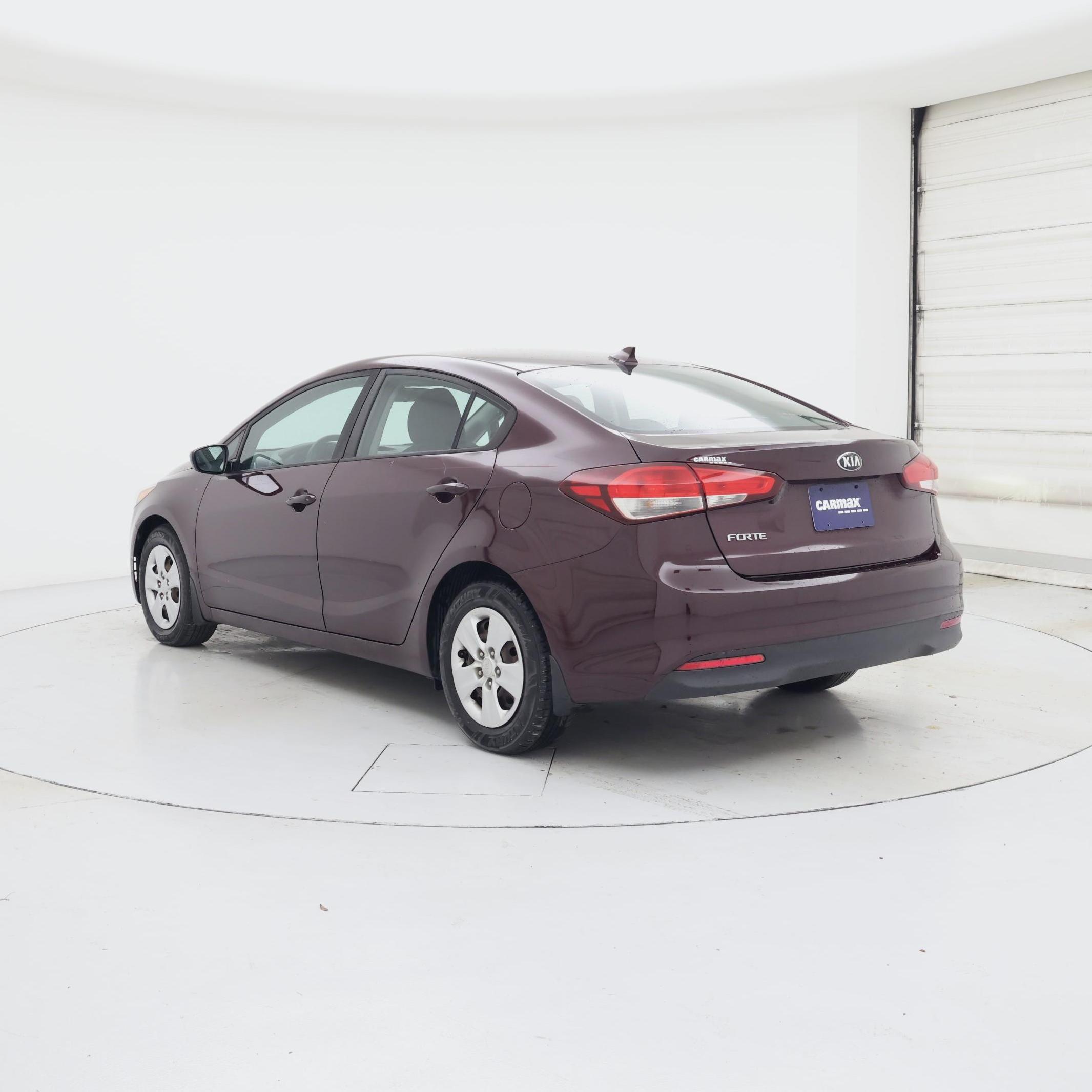 Thumbnail: 2018 Kia Forte - 2