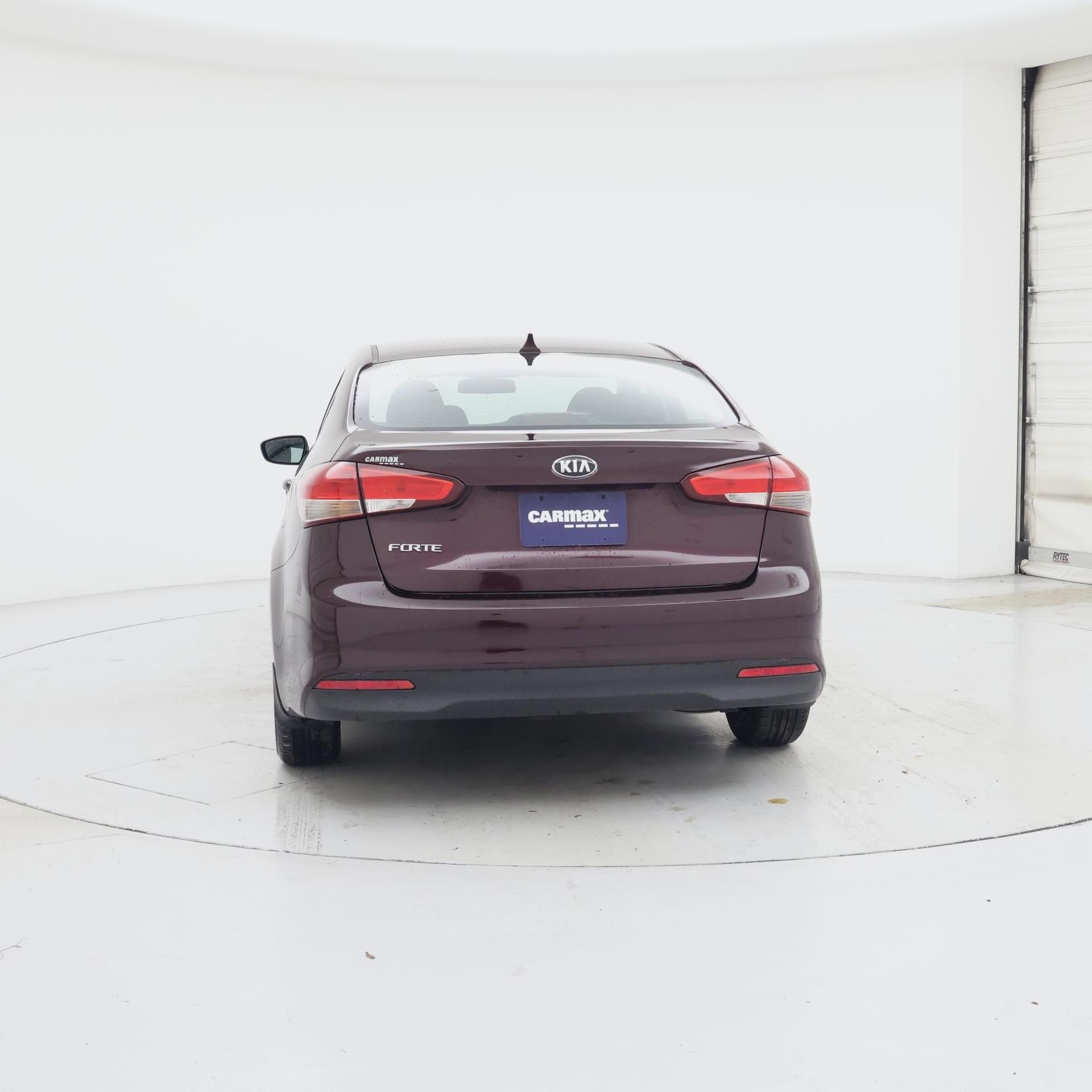 Thumbnail: 2018 Kia Forte - 6