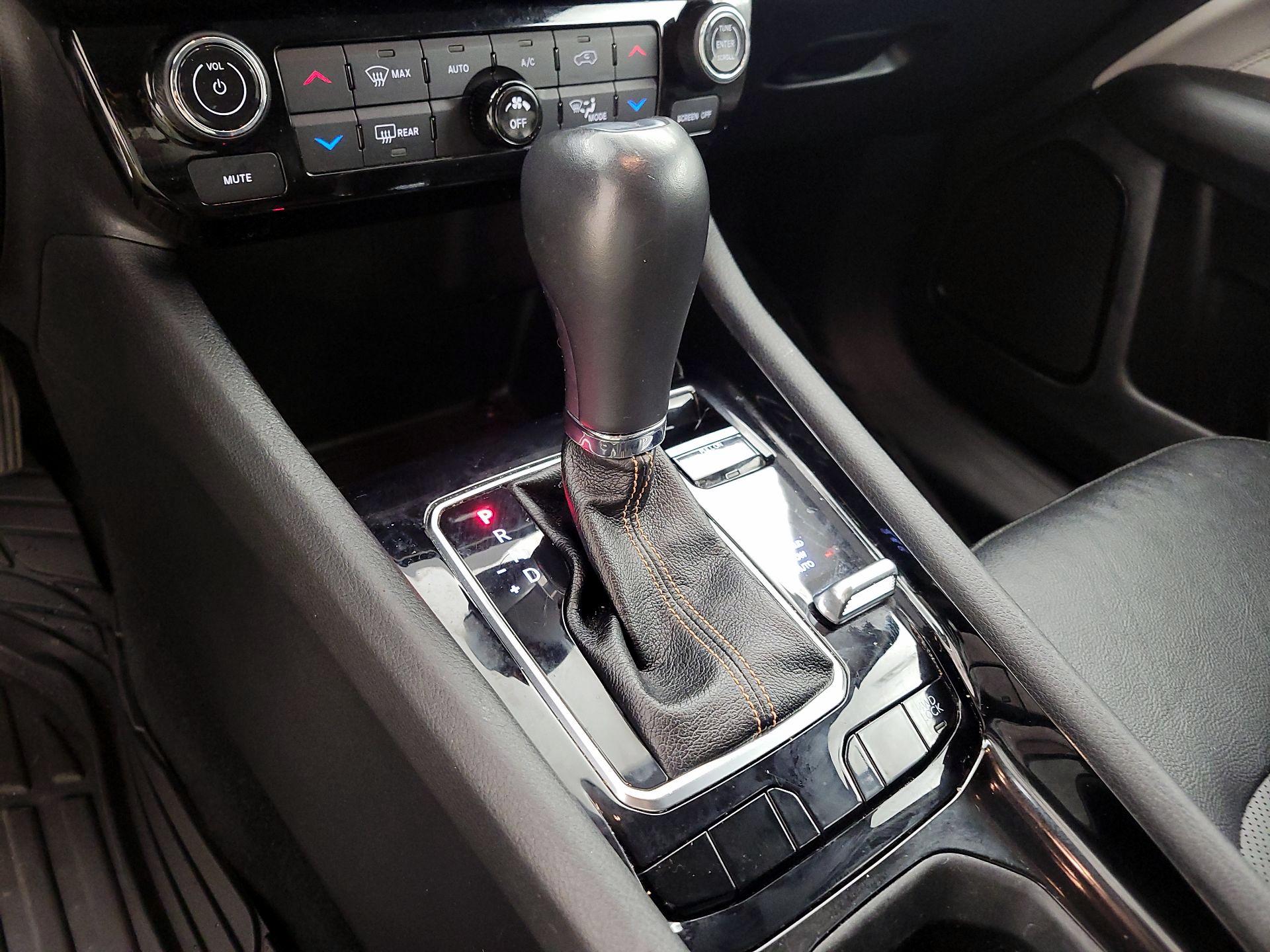 Thumbnail: 2022 Jeep Compass - 17