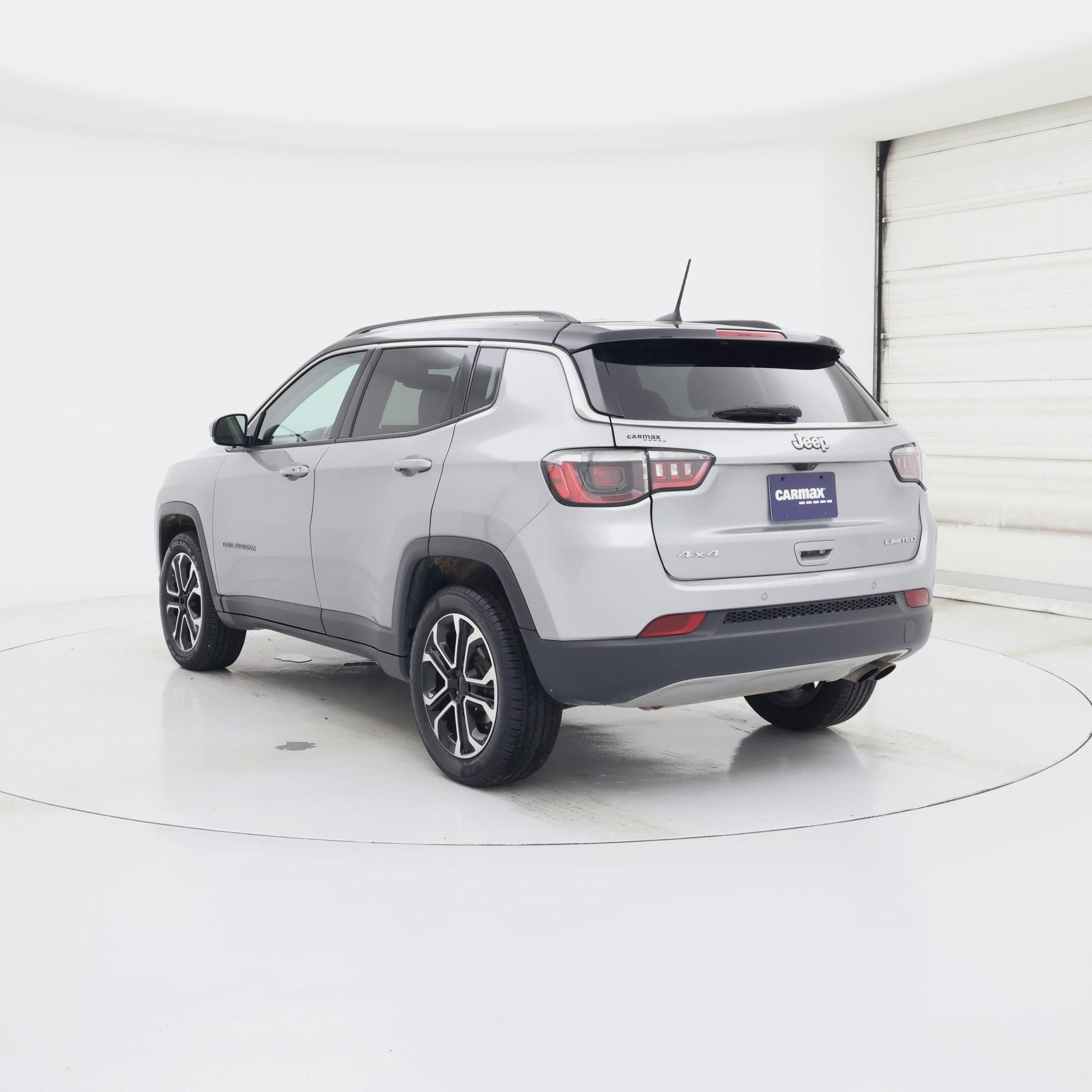 Thumbnail: 2022 Jeep Compass - 2
