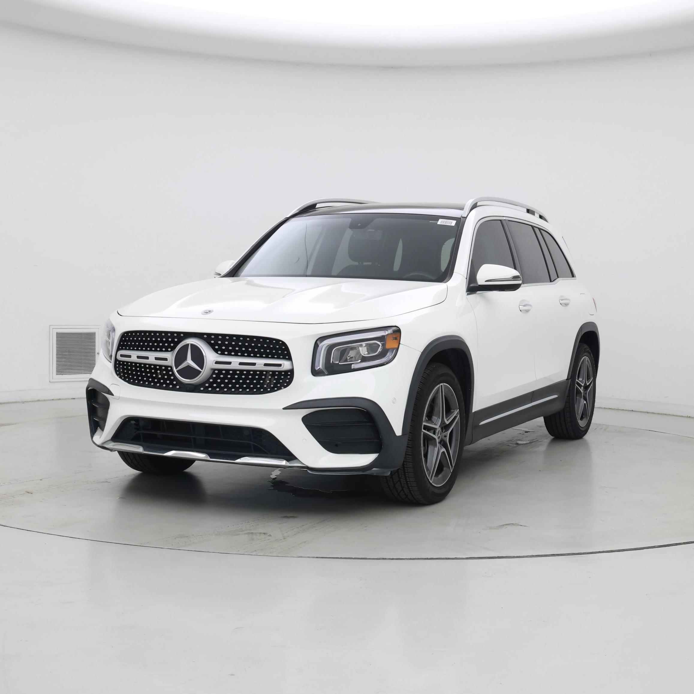 Thumbnail: 2021 Mercedes-Benz GLB - 4