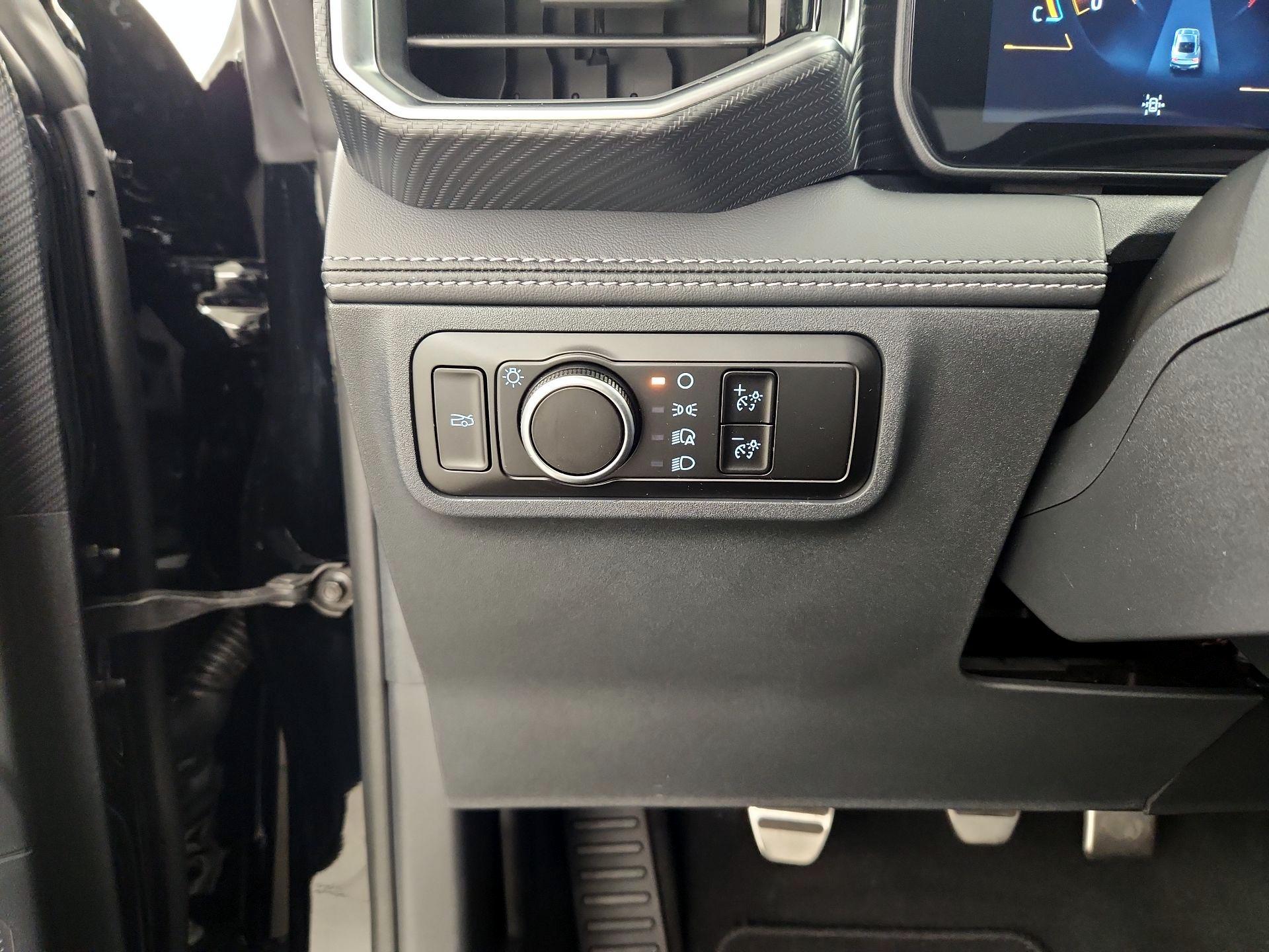 Thumbnail: 2026 Ford Mustang - 13