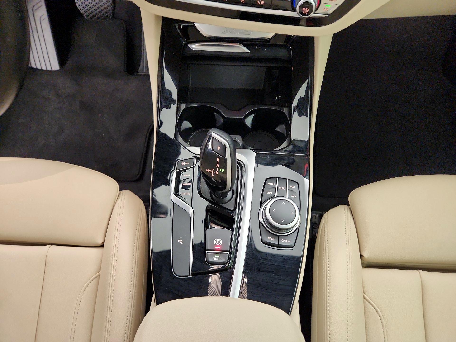 Thumbnail: 2021 BMW X3 - 18