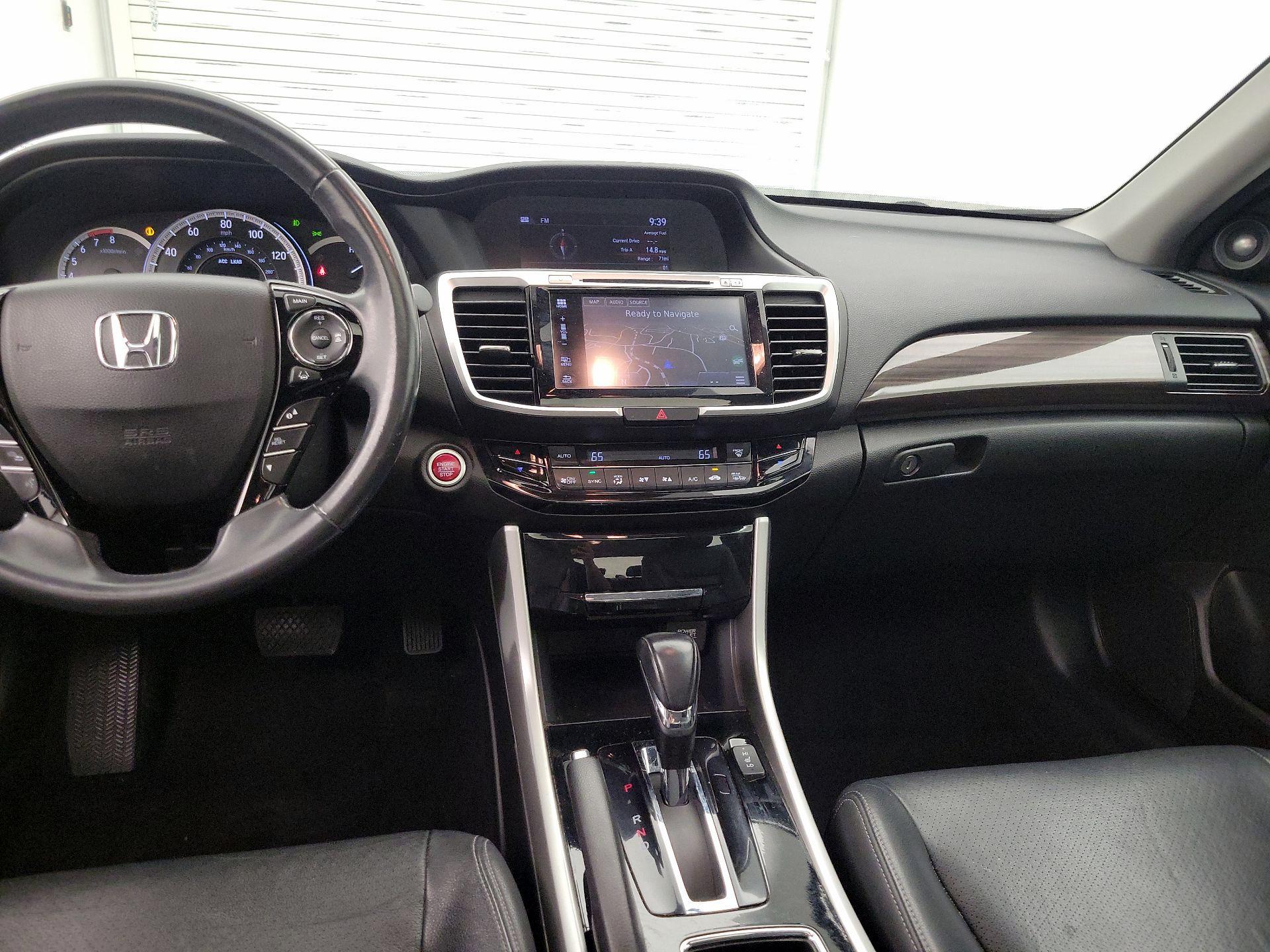 Thumbnail: 2016 Honda Accord - 9