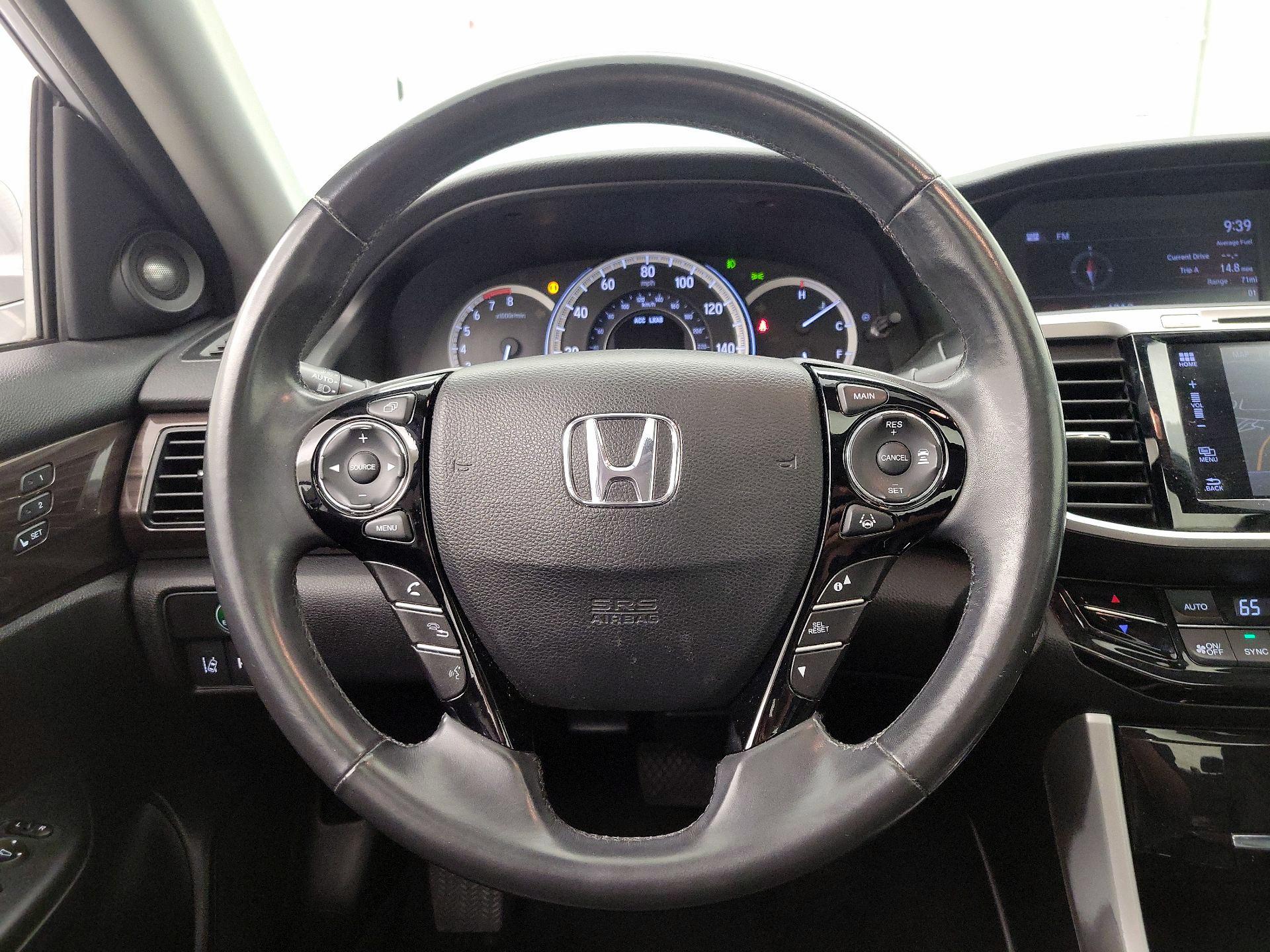 Thumbnail: 2016 Honda Accord - 10