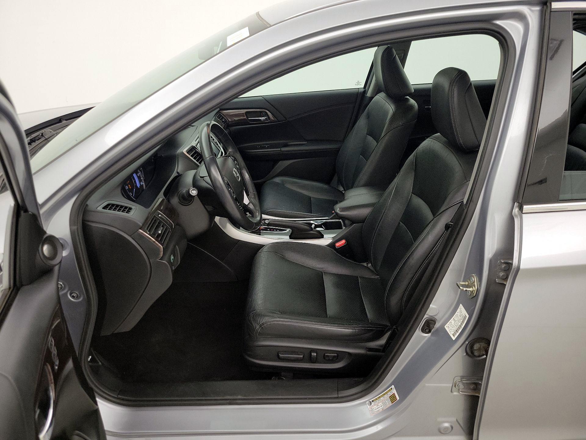 Thumbnail: 2016 Honda Accord - 11
