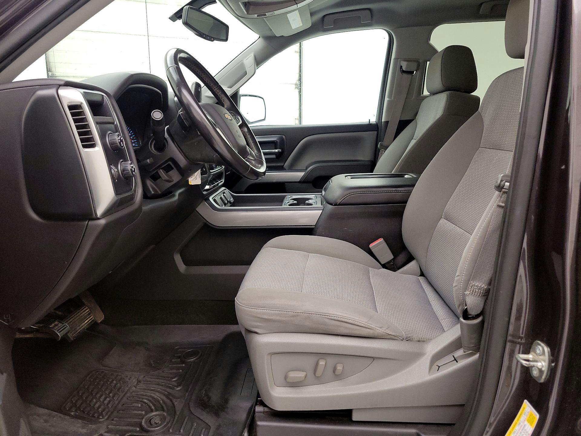 Thumbnail: 2016 Chevrolet Silverado 1500 - 11