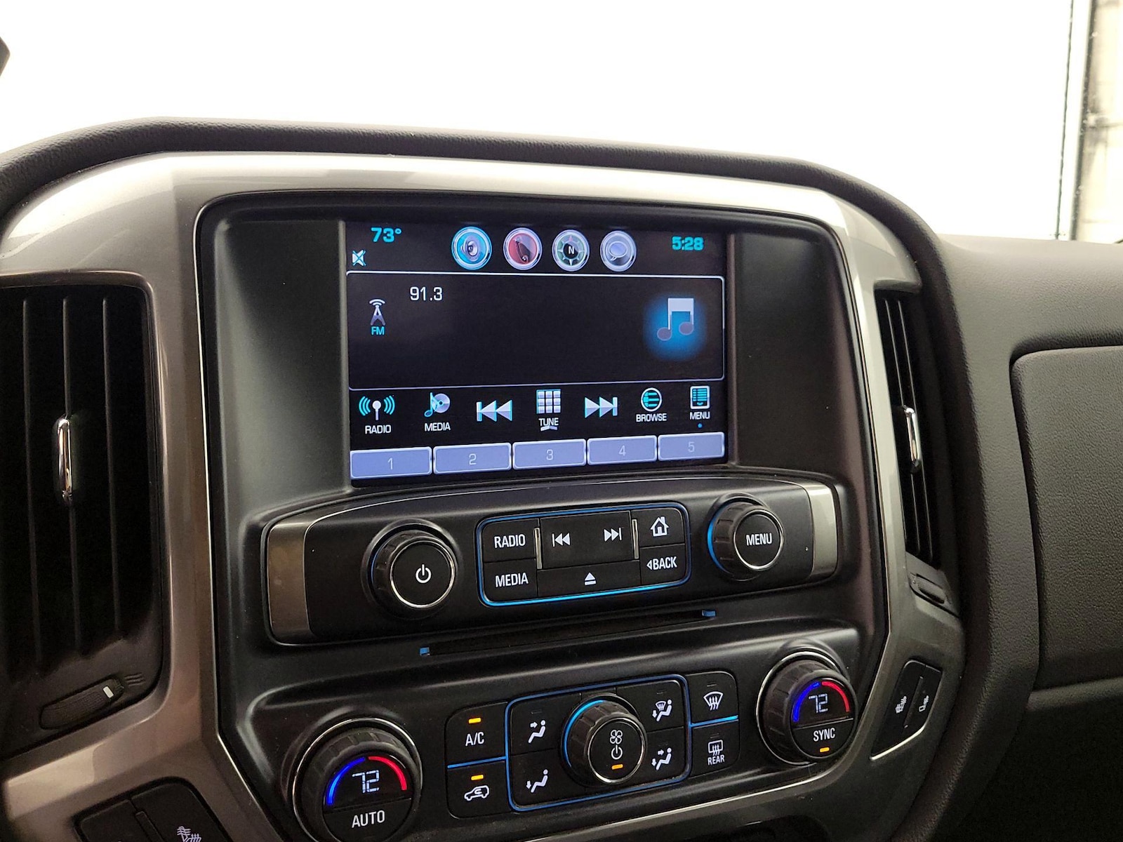 2016 Chevrolet Silverado 1500 LT - Photo 16