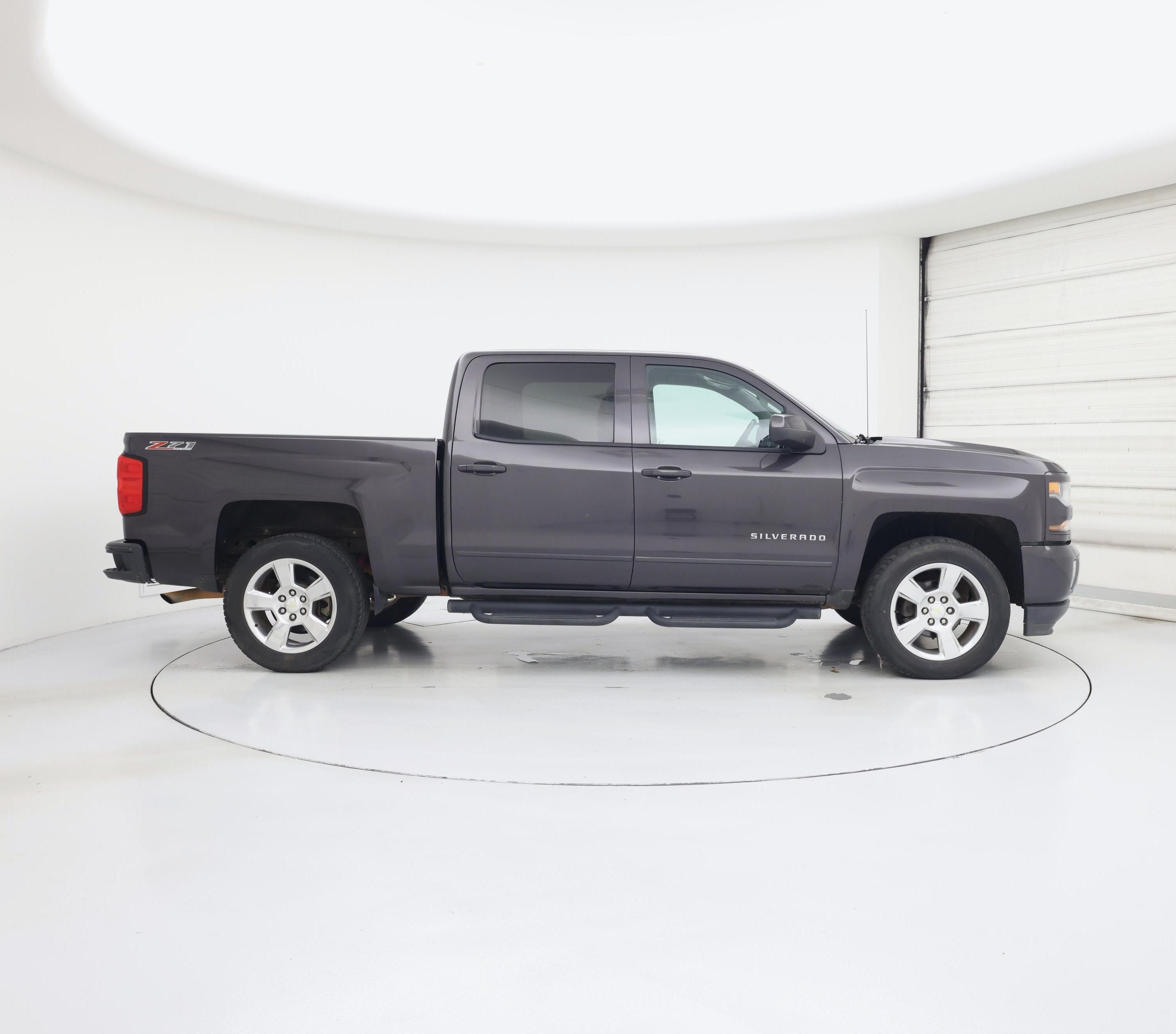 Thumbnail: 2016 Chevrolet Silverado 1500 - 7