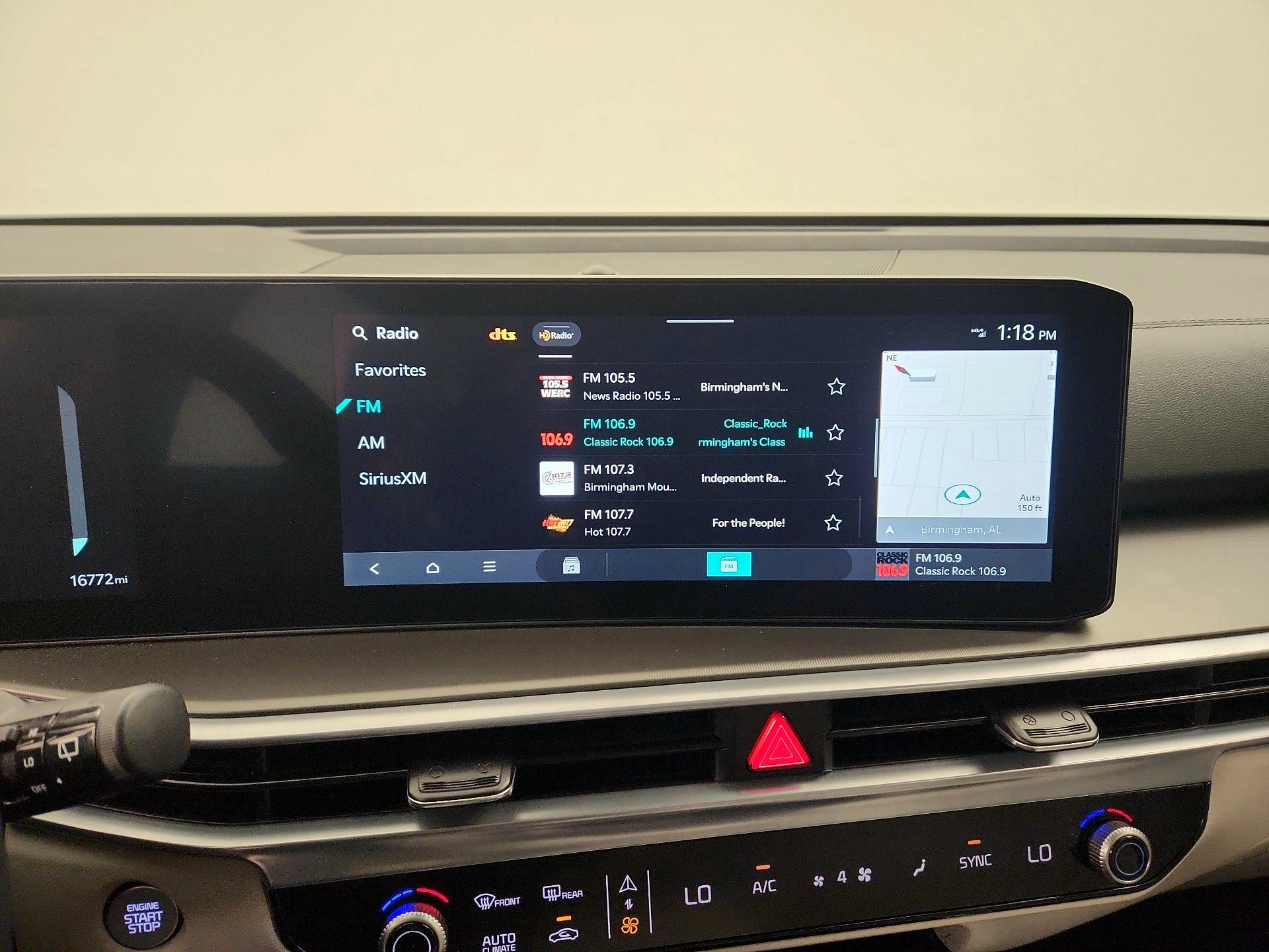 Thumbnail: 2024 Kia Sorento - 16