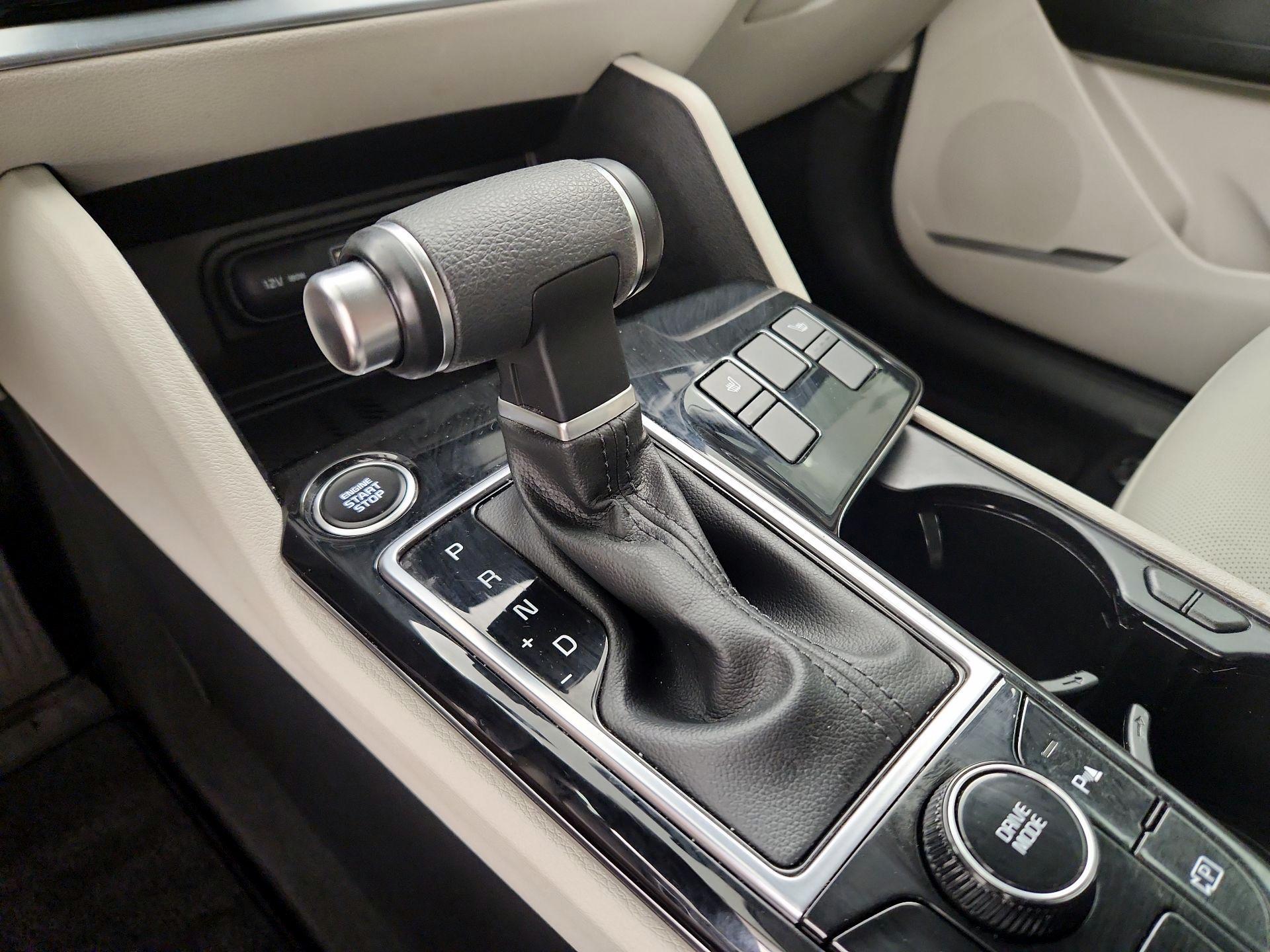 Thumbnail: 2023 Kia Sportage - 18