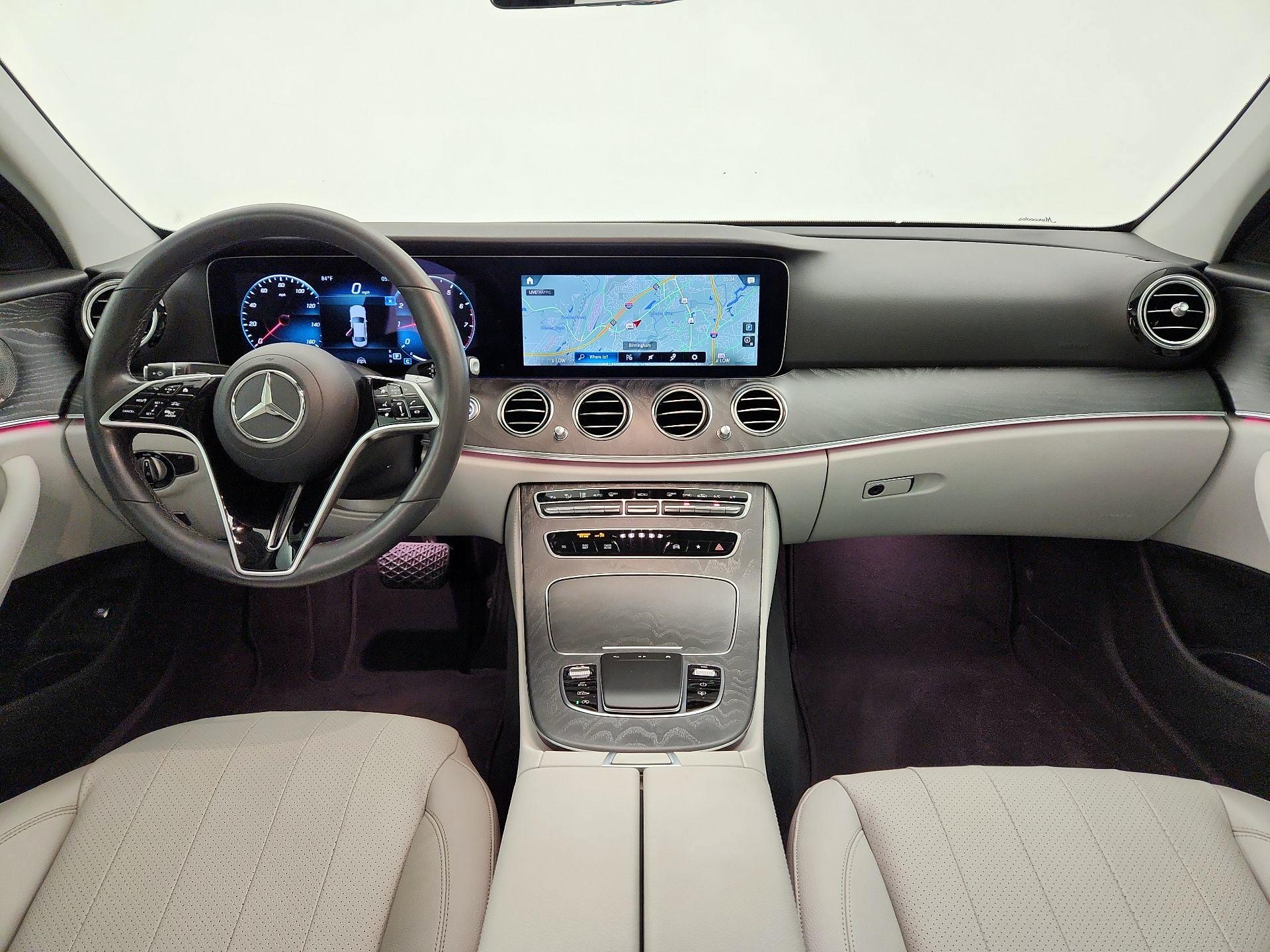 Thumbnail: 2022 Mercedes-Benz E-Class - 9