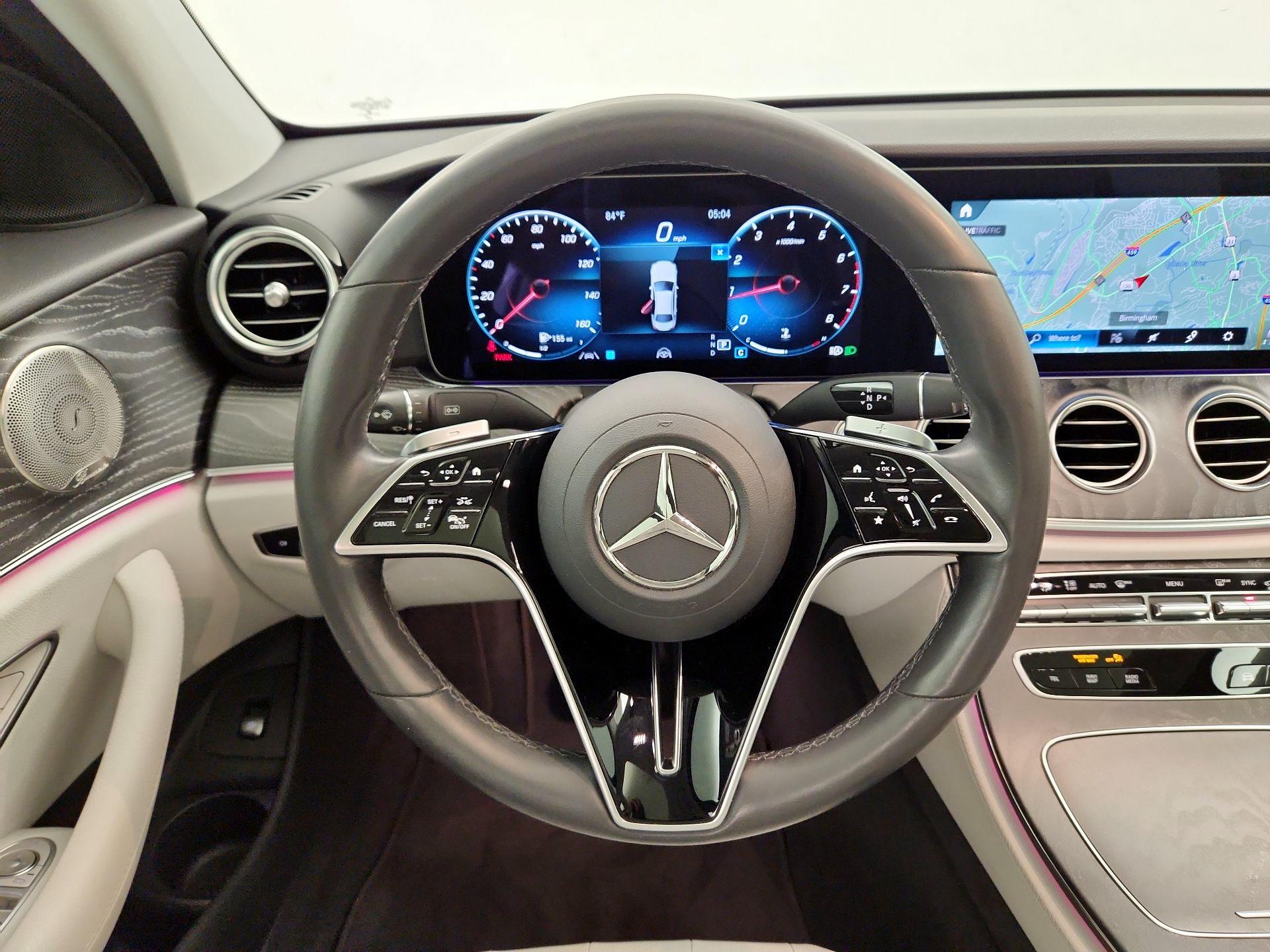 Thumbnail: 2022 Mercedes-Benz E-Class - 10