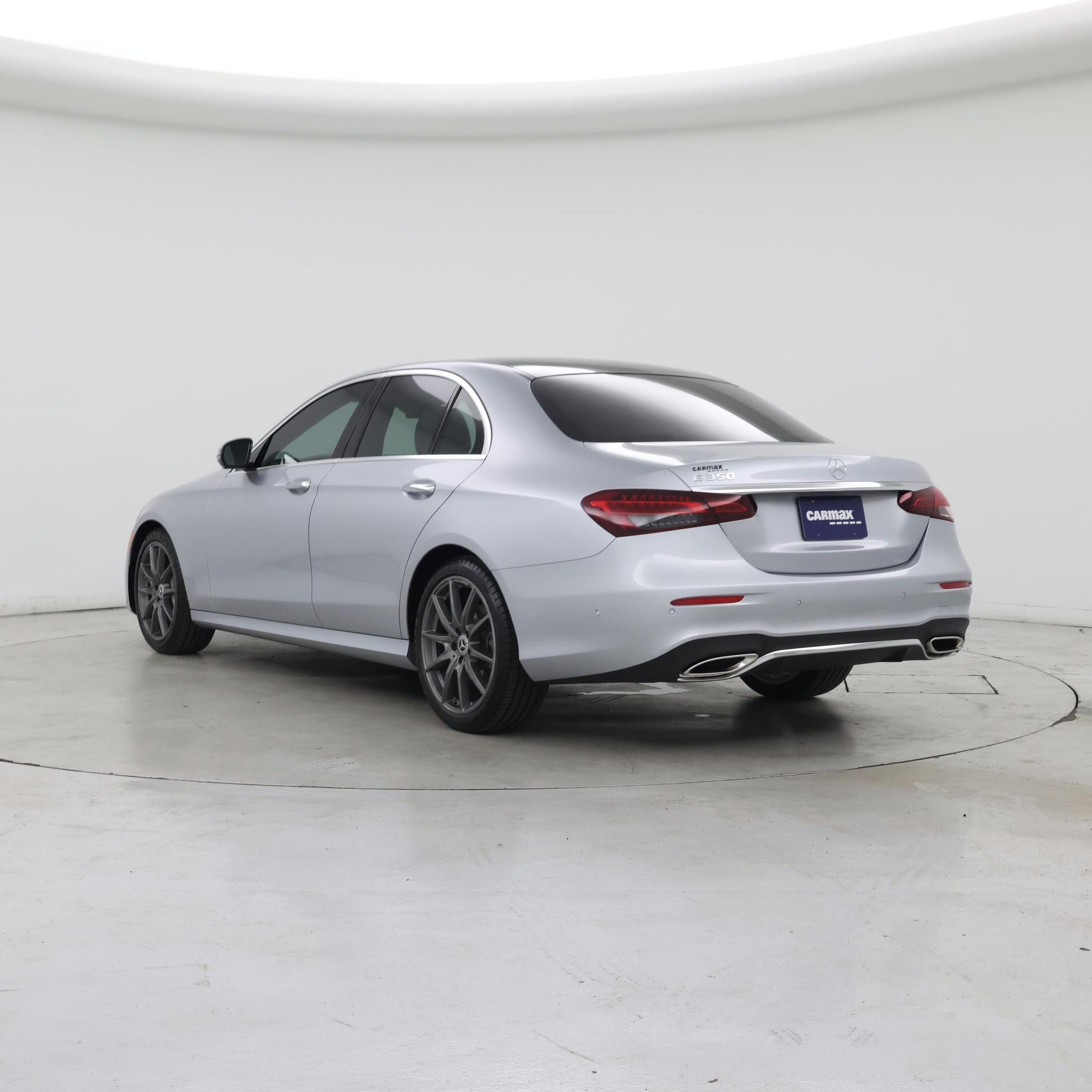 Thumbnail: 2022 Mercedes-Benz E-Class - 2