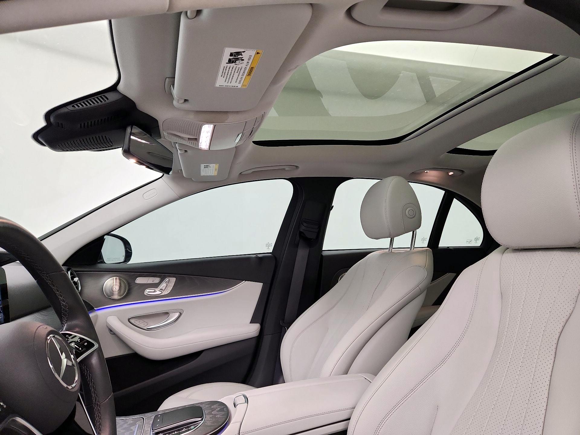 Thumbnail: 2022 Mercedes-Benz E-Class - 20