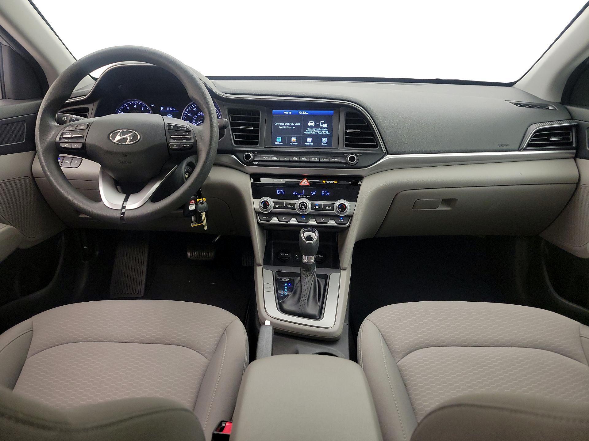 Thumbnail: 2020 Hyundai Elantra - 9