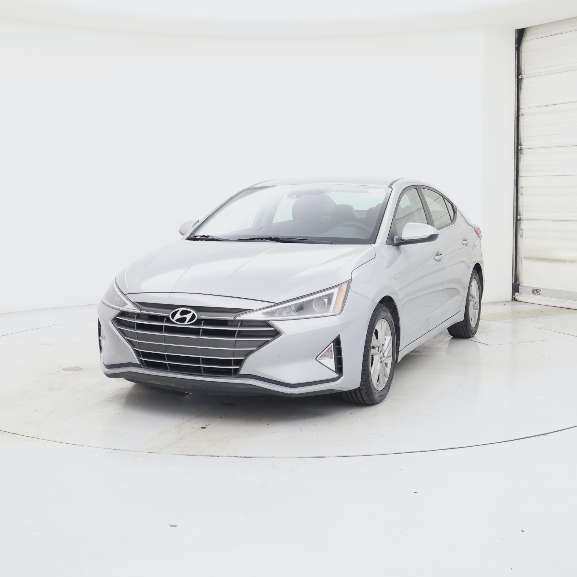 Thumbnail: 2020 Hyundai Elantra - 4