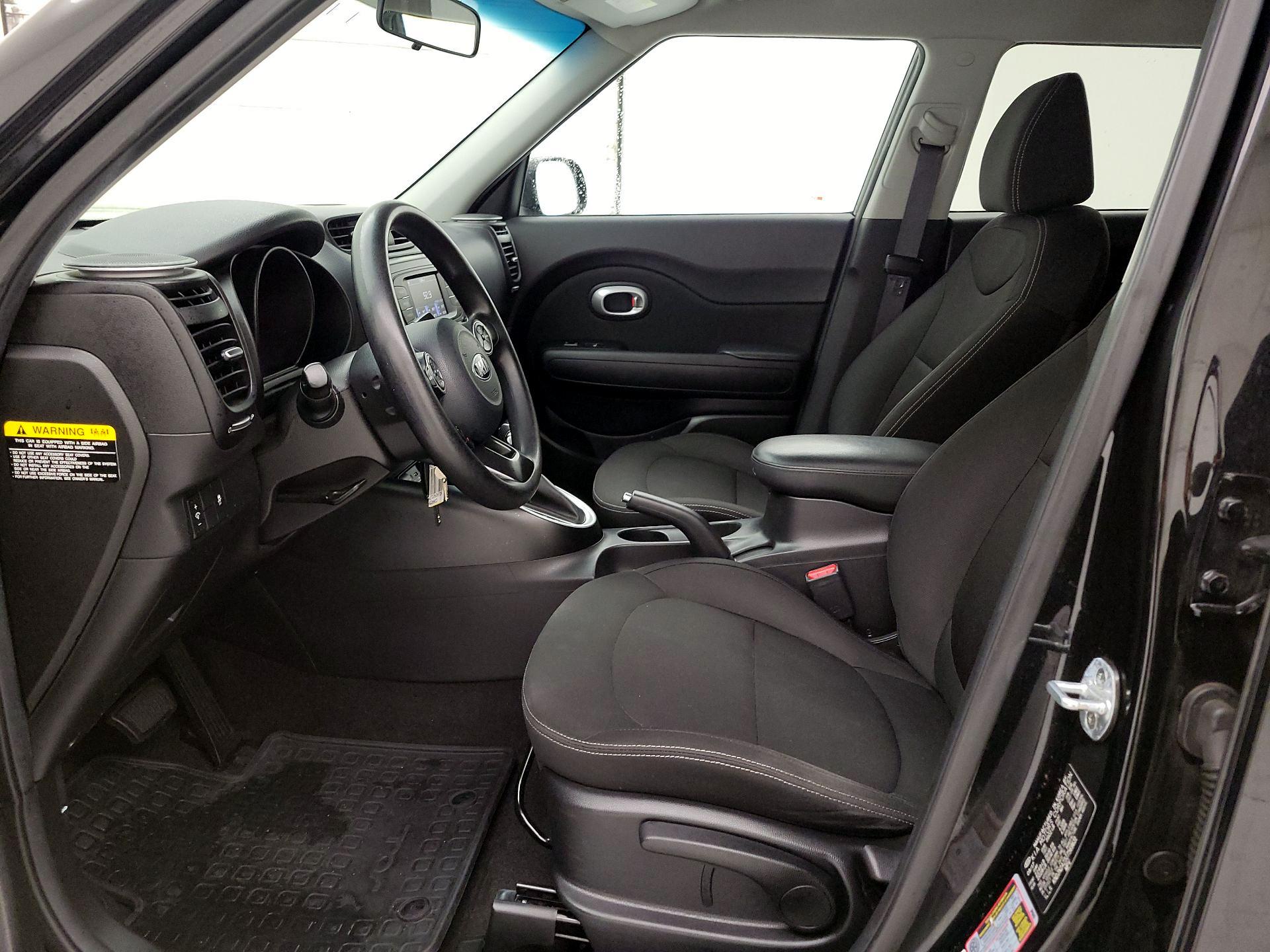 Thumbnail: 2018 Kia Soul - 11