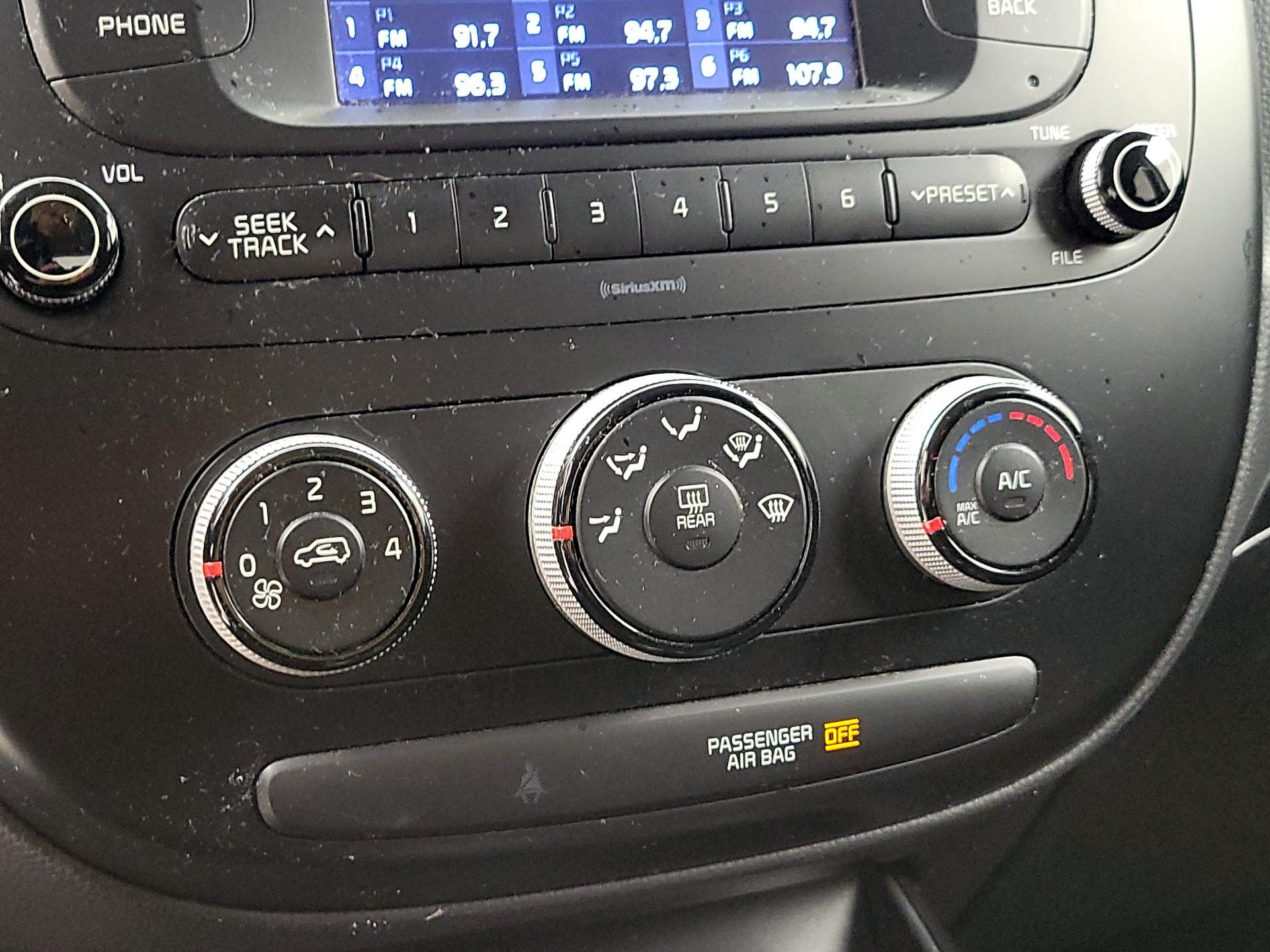Thumbnail: 2018 Kia Soul - 15
