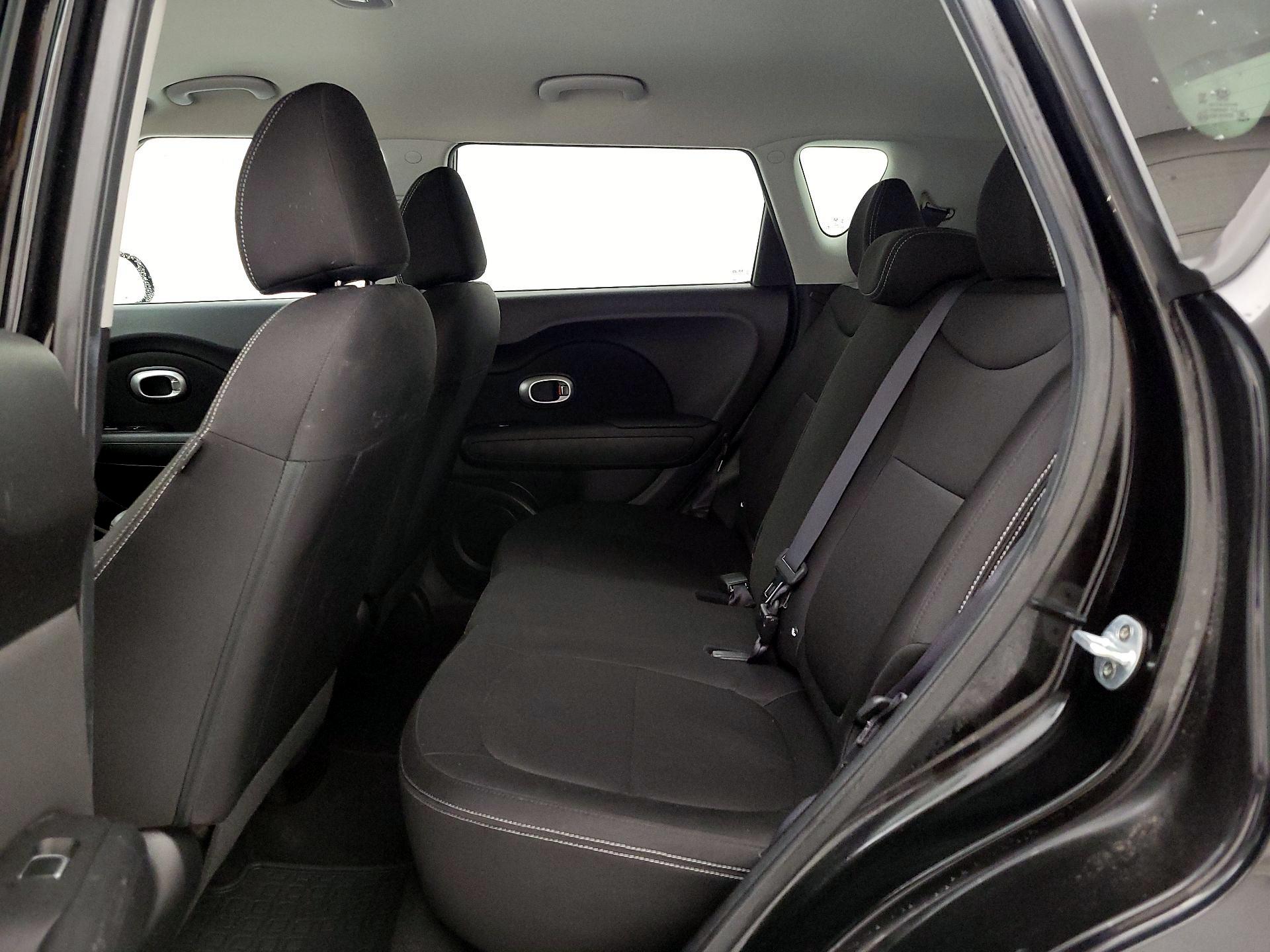 Thumbnail: 2018 Kia Soul - 18