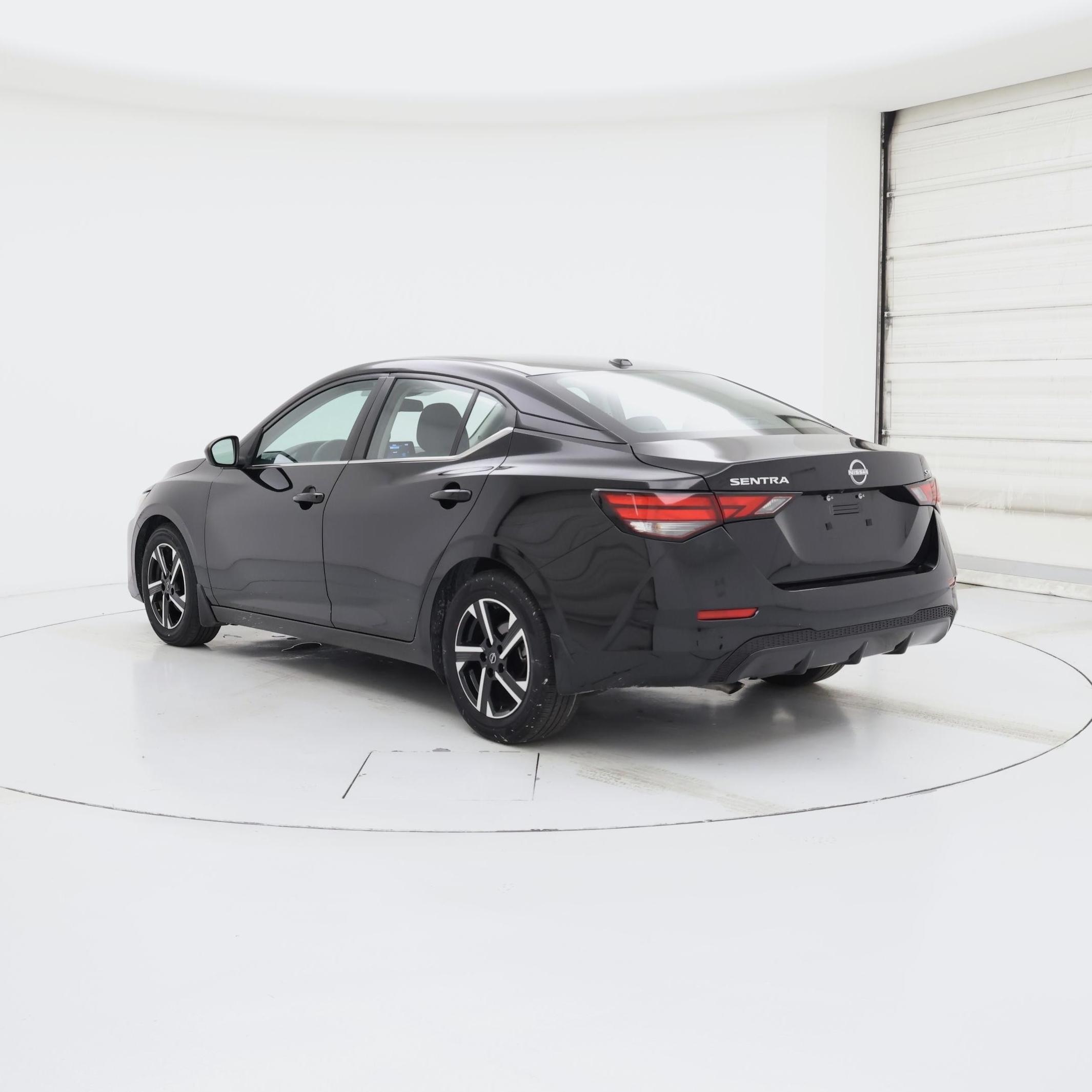Thumbnail: 2022 Nissan Sentra - 2