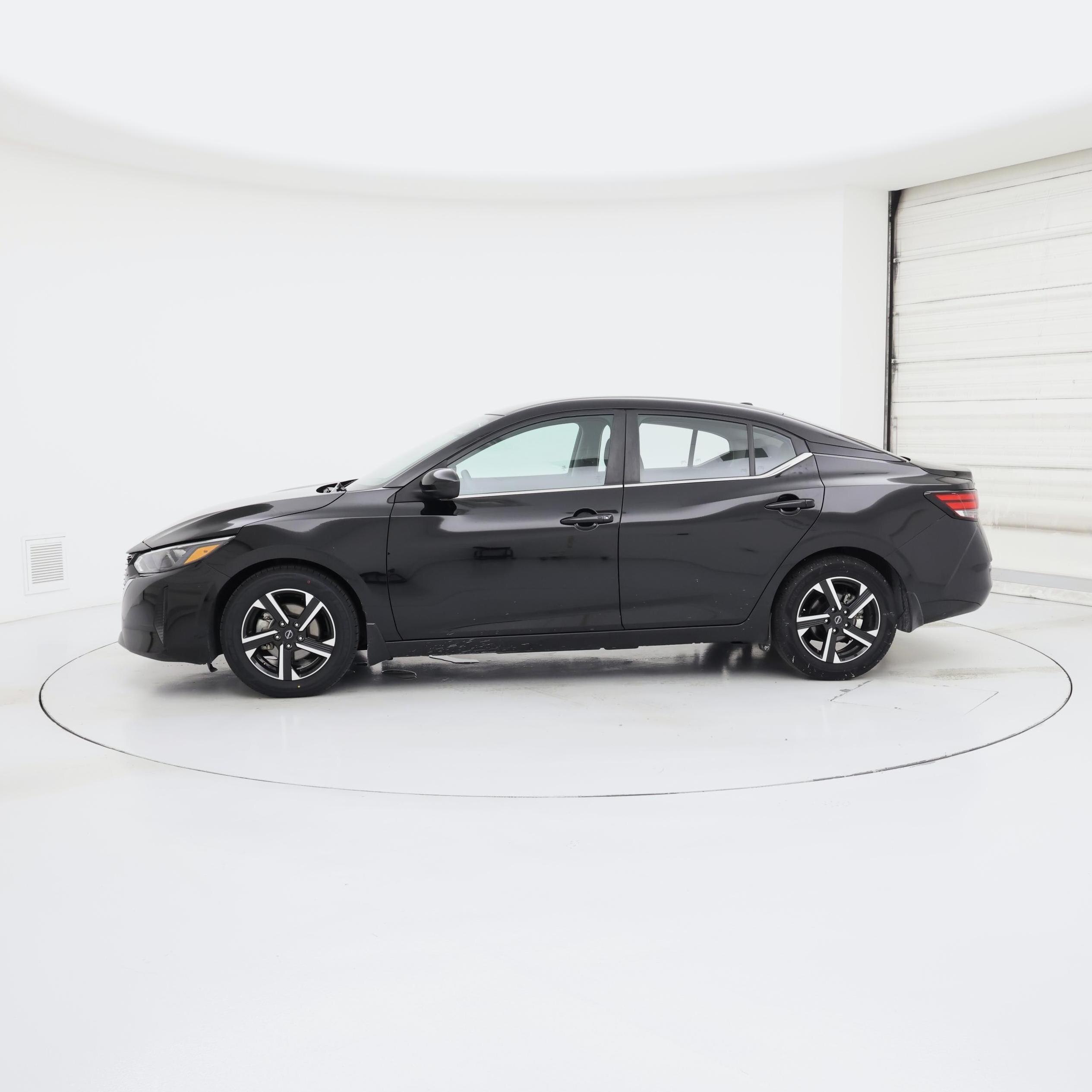 Thumbnail: 2022 Nissan Sentra - 3