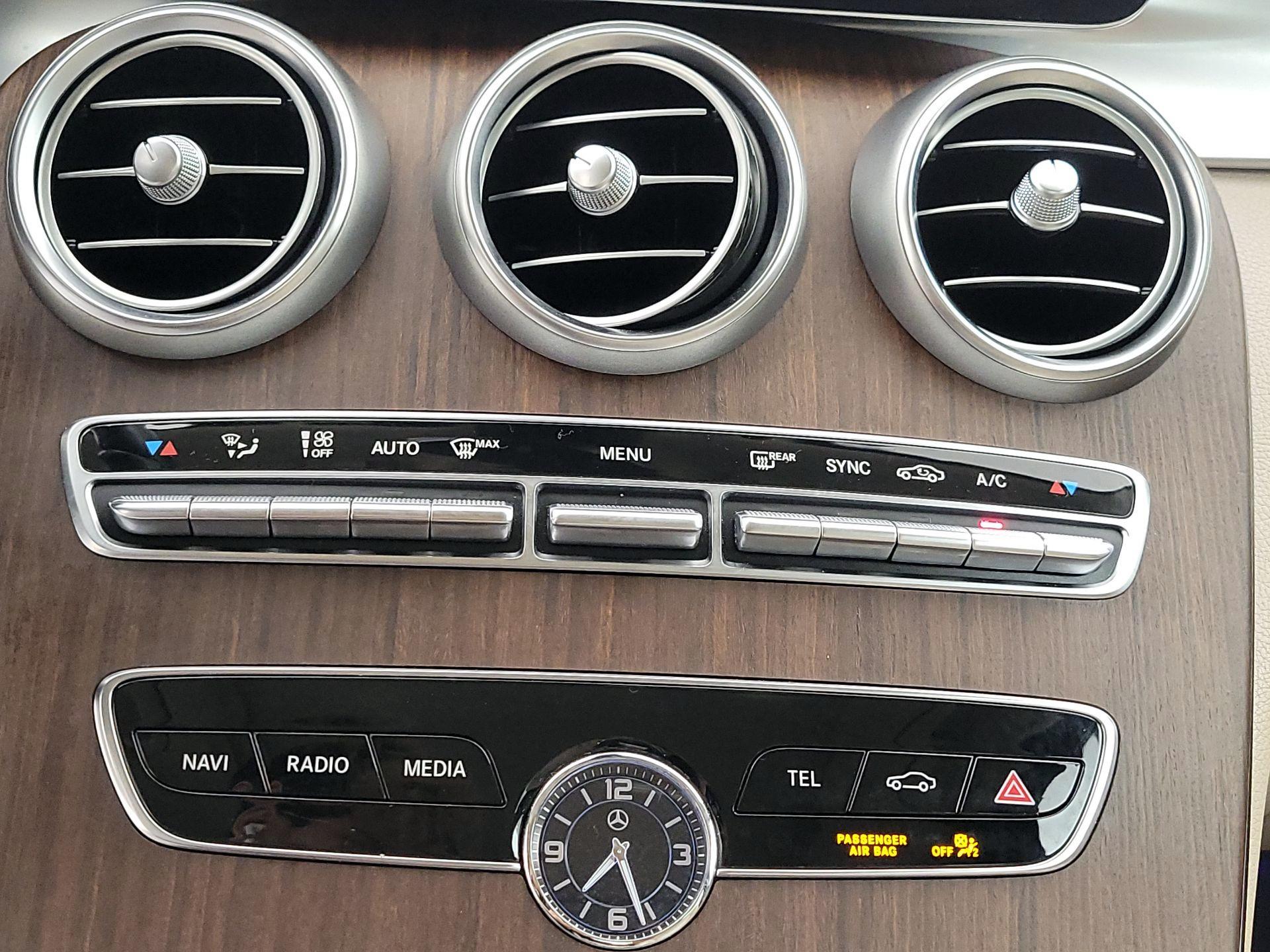 Thumbnail: 2021 Mercedes-Benz C-Class - 16