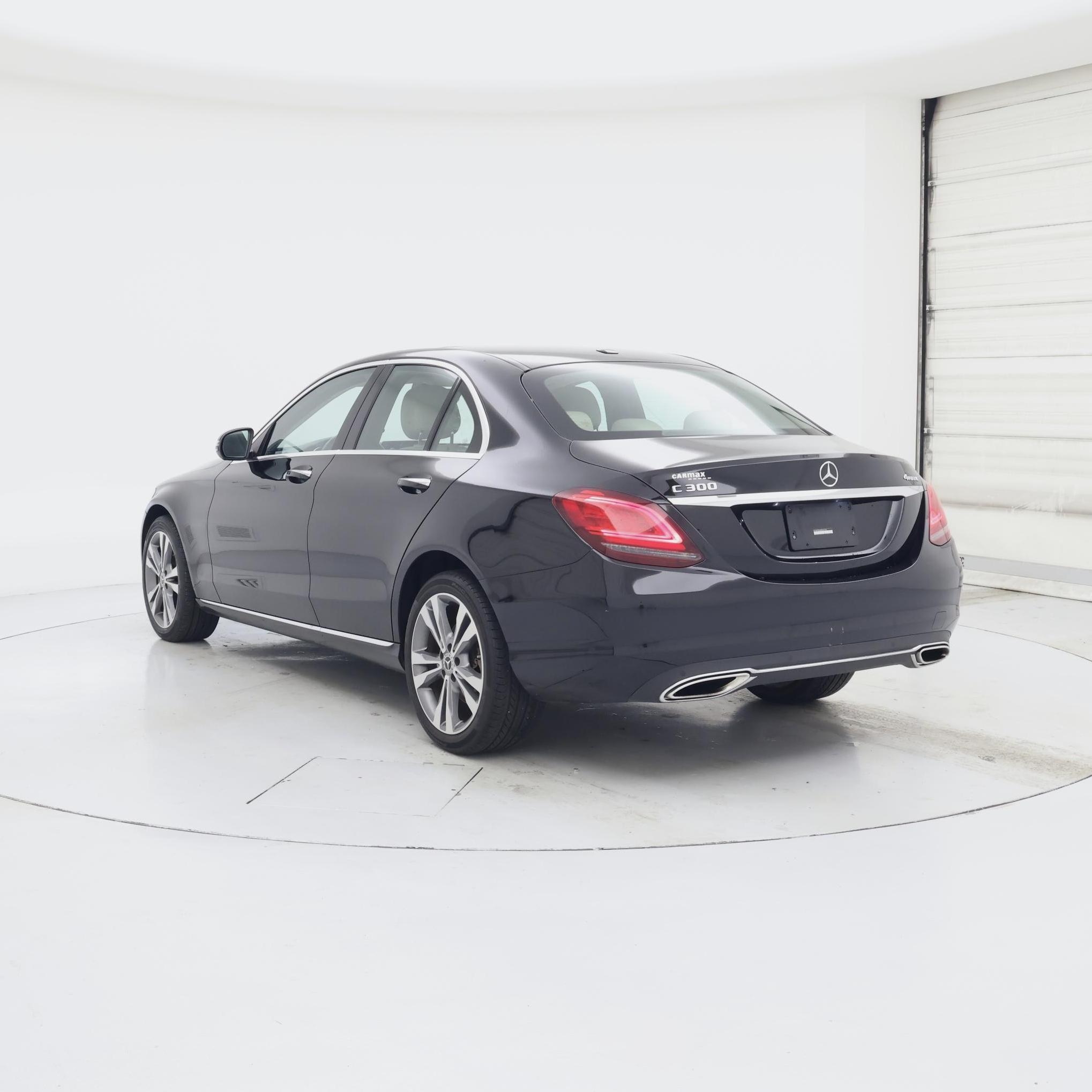Thumbnail: 2021 Mercedes-Benz C-Class - 2