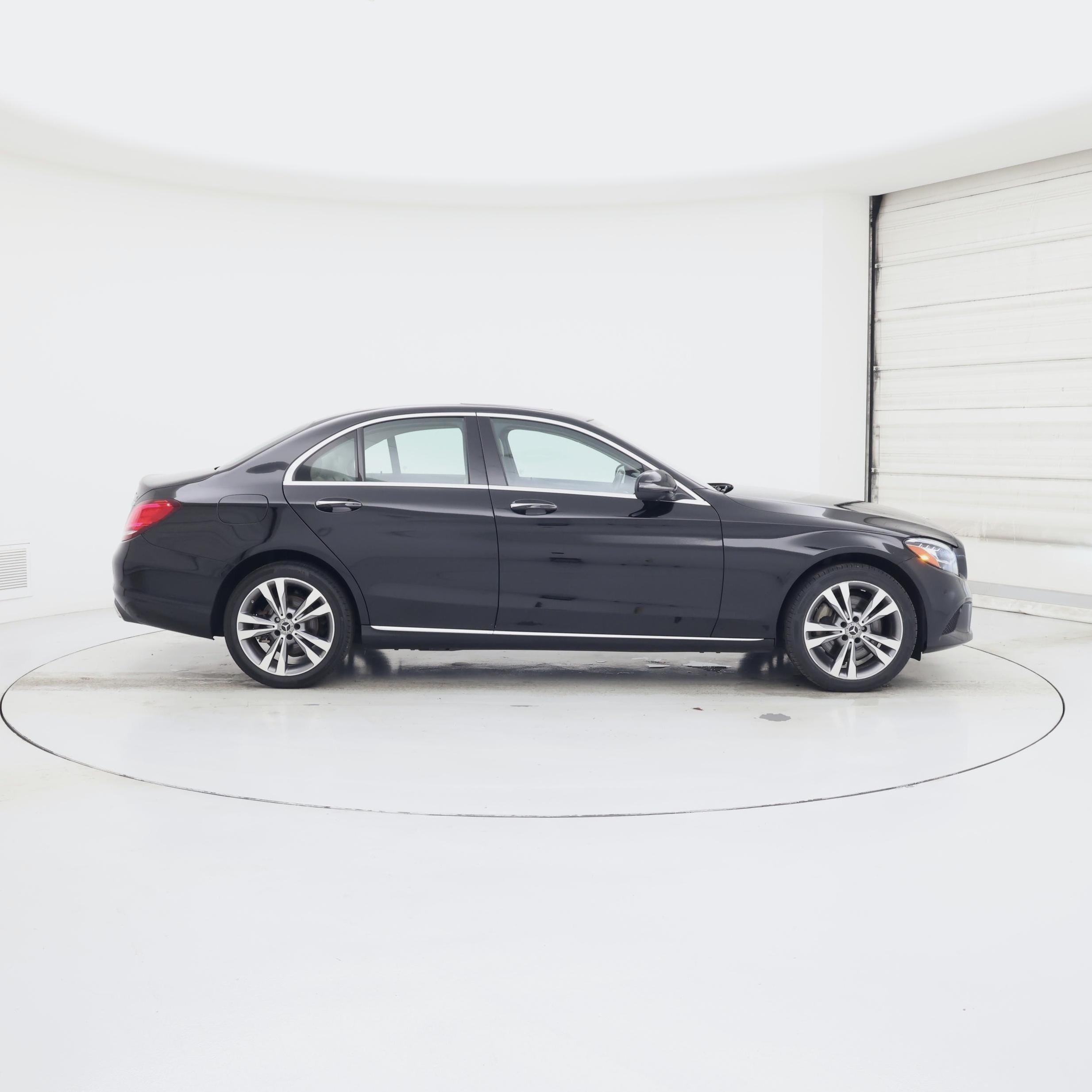 Thumbnail: 2021 Mercedes-Benz C-Class - 7