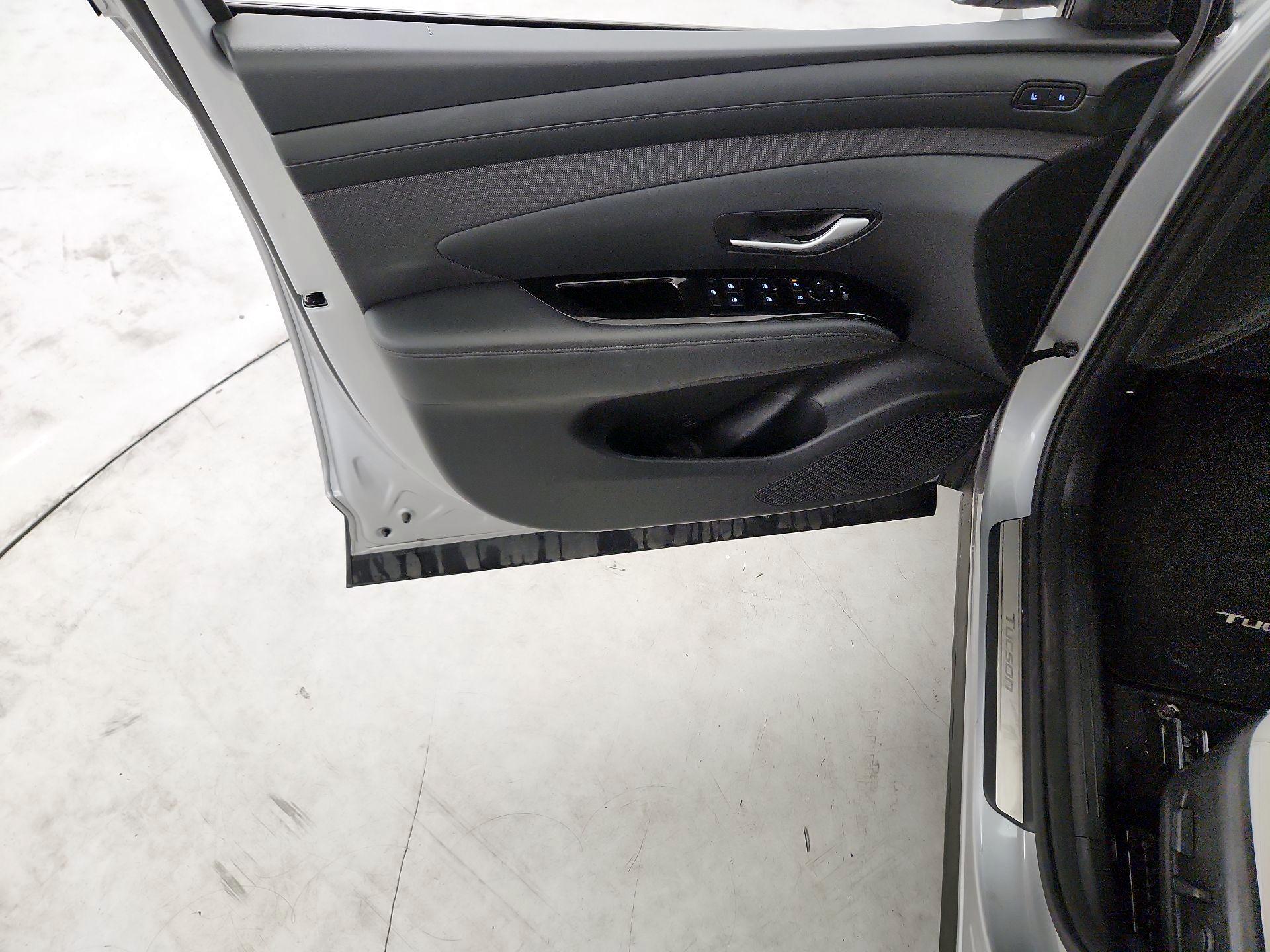 Thumbnail: 2025 Hyundai Tucson - 12