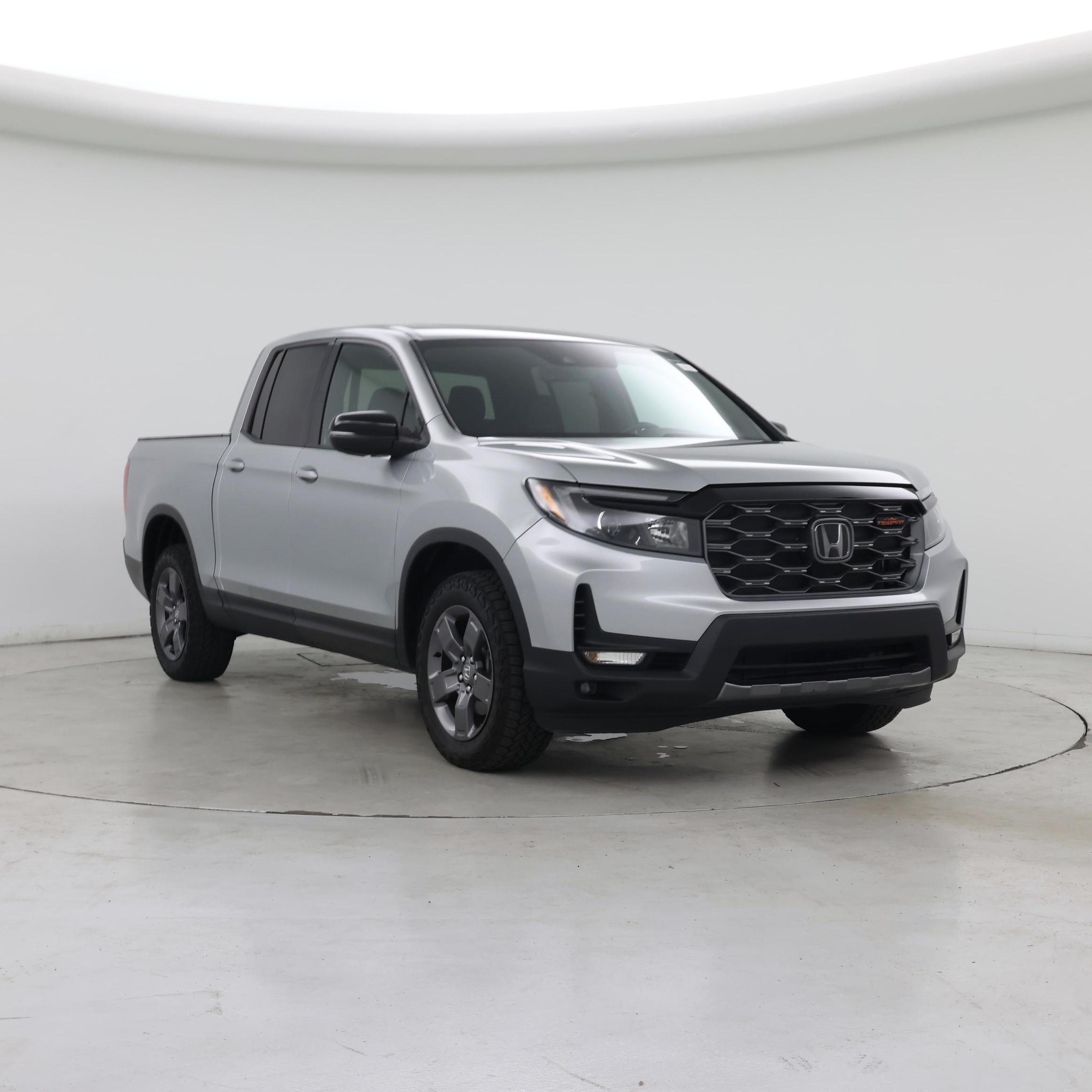 Silver 2025 Honda Ridgeline TrailSport AWD Pickup Truck All-Wheel Drive Automatic