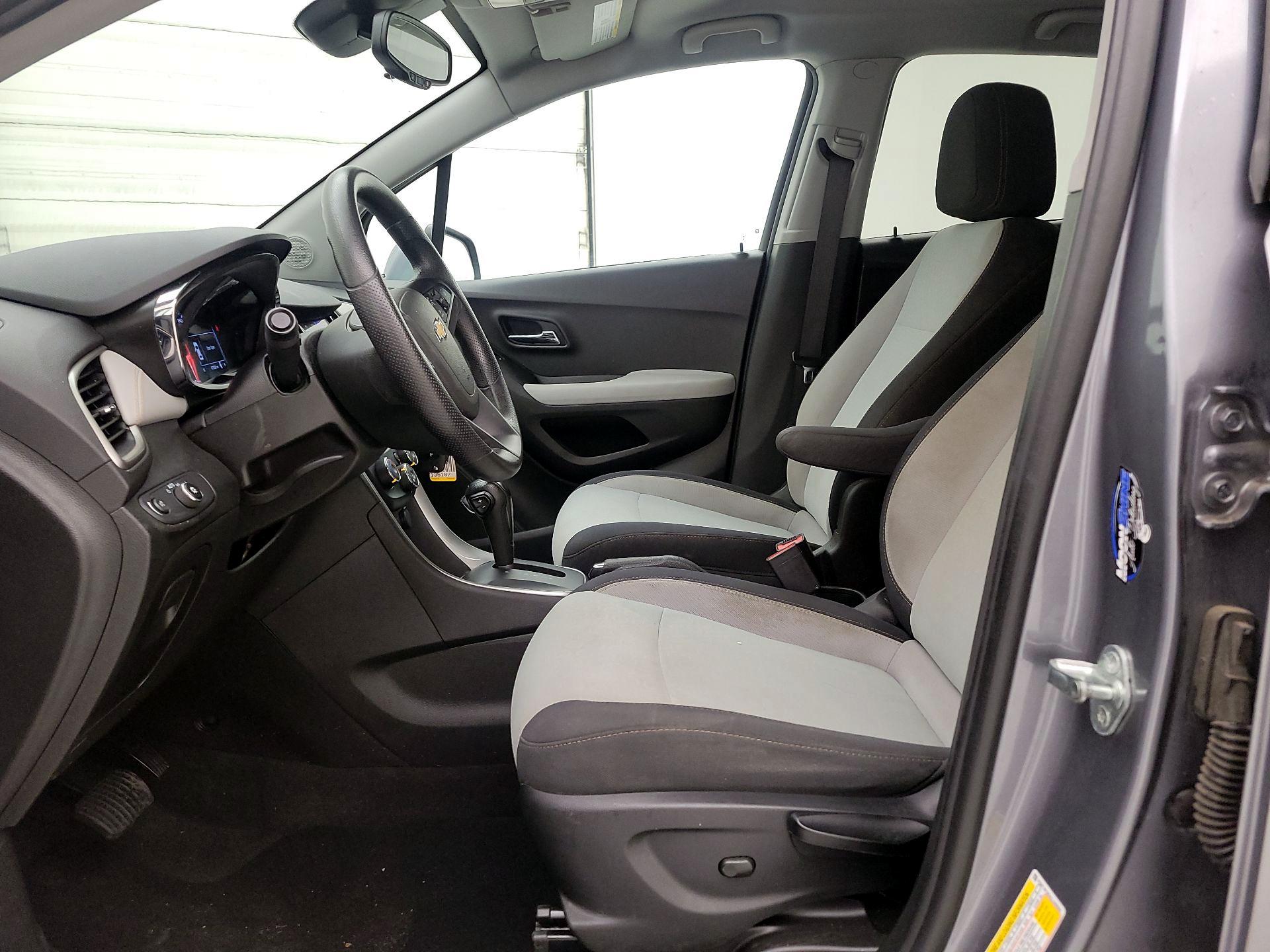 Thumbnail: 2020 Chevrolet Trax - 11