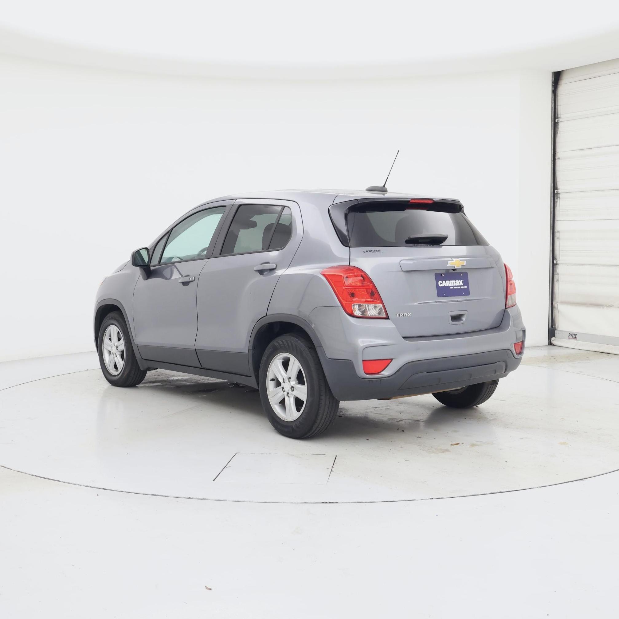 Thumbnail: 2020 Chevrolet Trax - 2