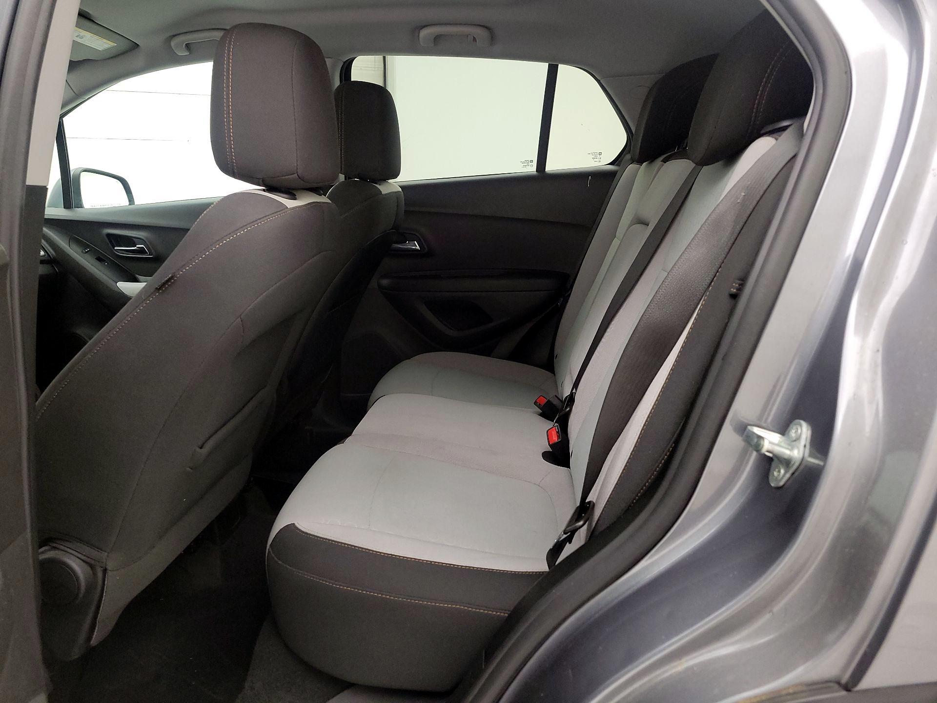Thumbnail: 2020 Chevrolet Trax - 19