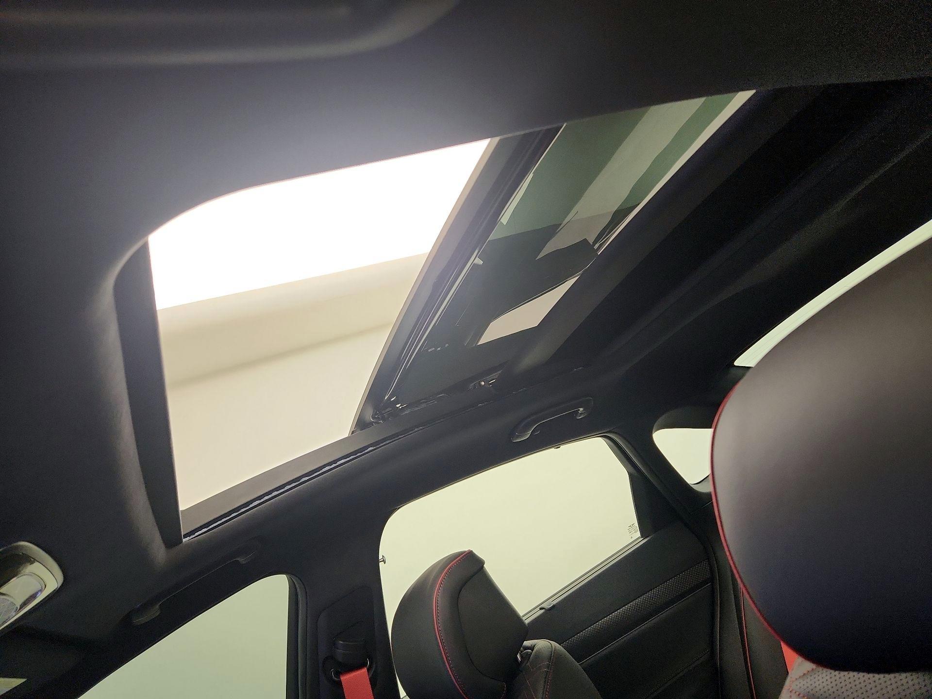 Thumbnail: 2025 Genesis G80 - 20